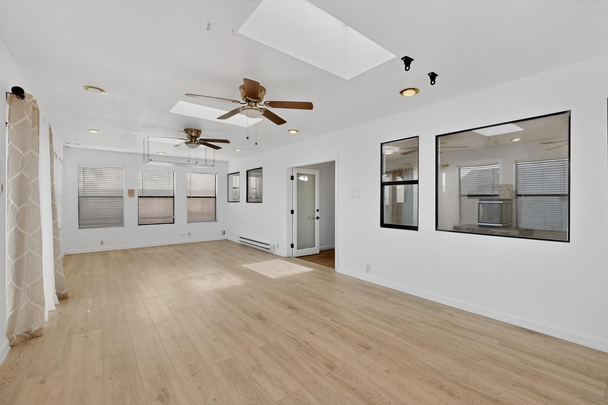 2012 Aspenwood Avenue NW