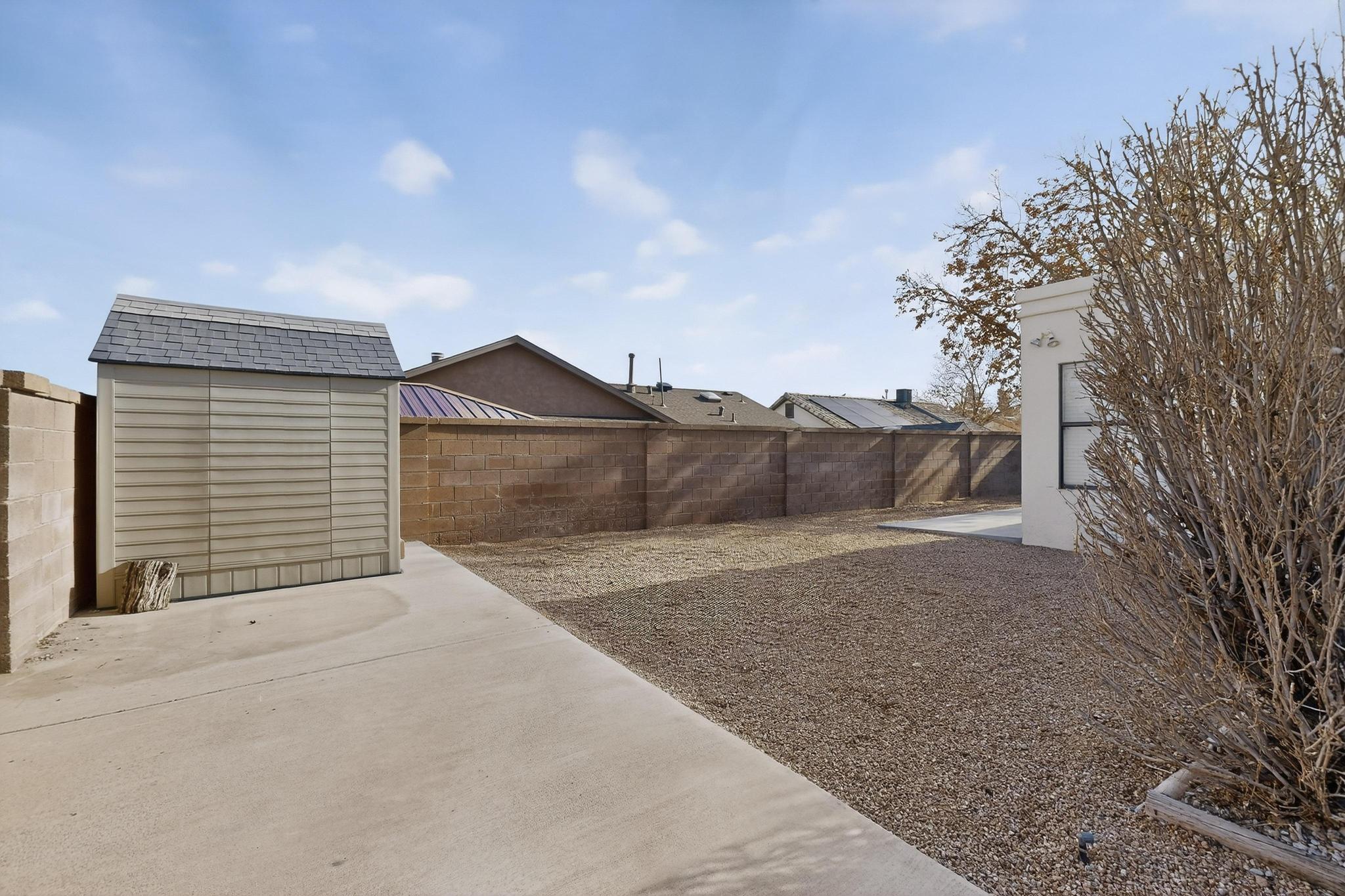 2012 Aspenwood Avenue NW