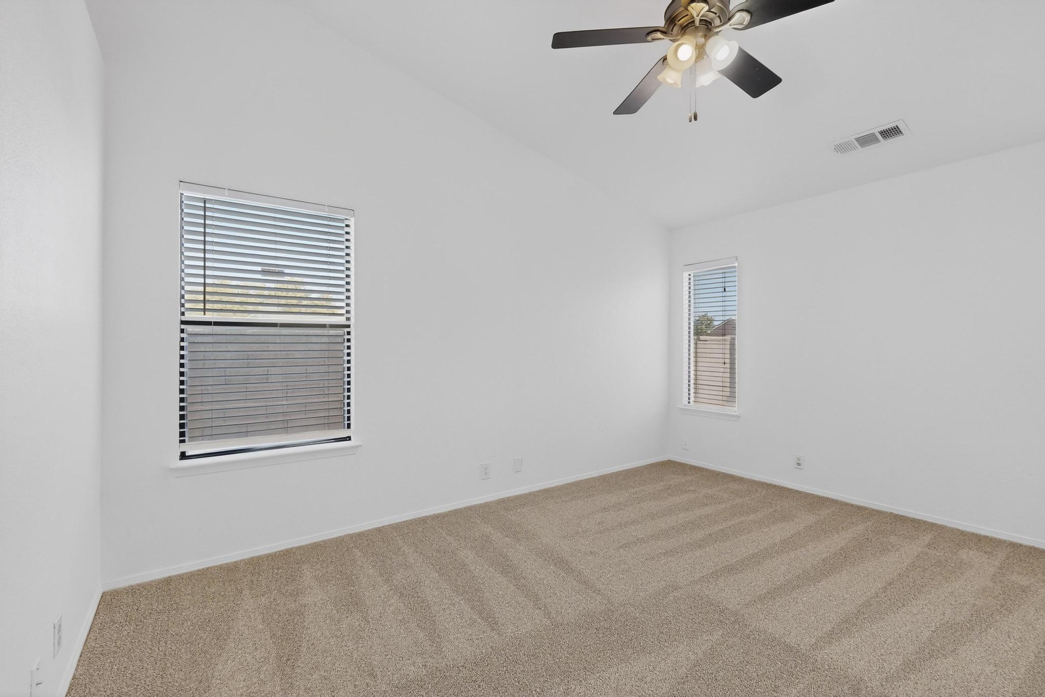 2012 Aspenwood Avenue NW