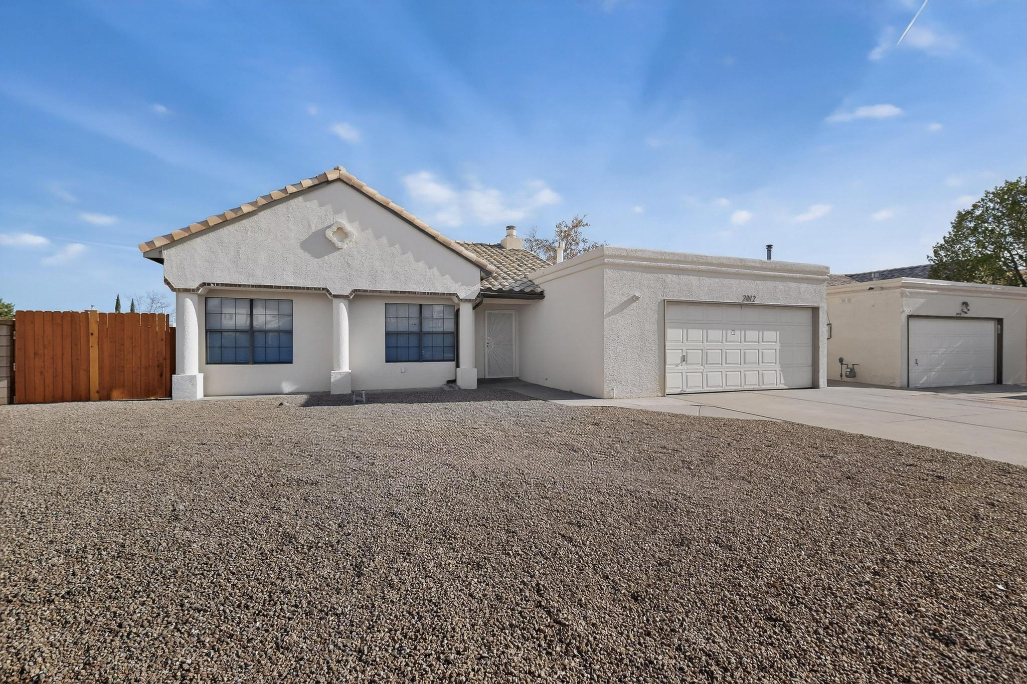 2012 Aspenwood Avenue NW