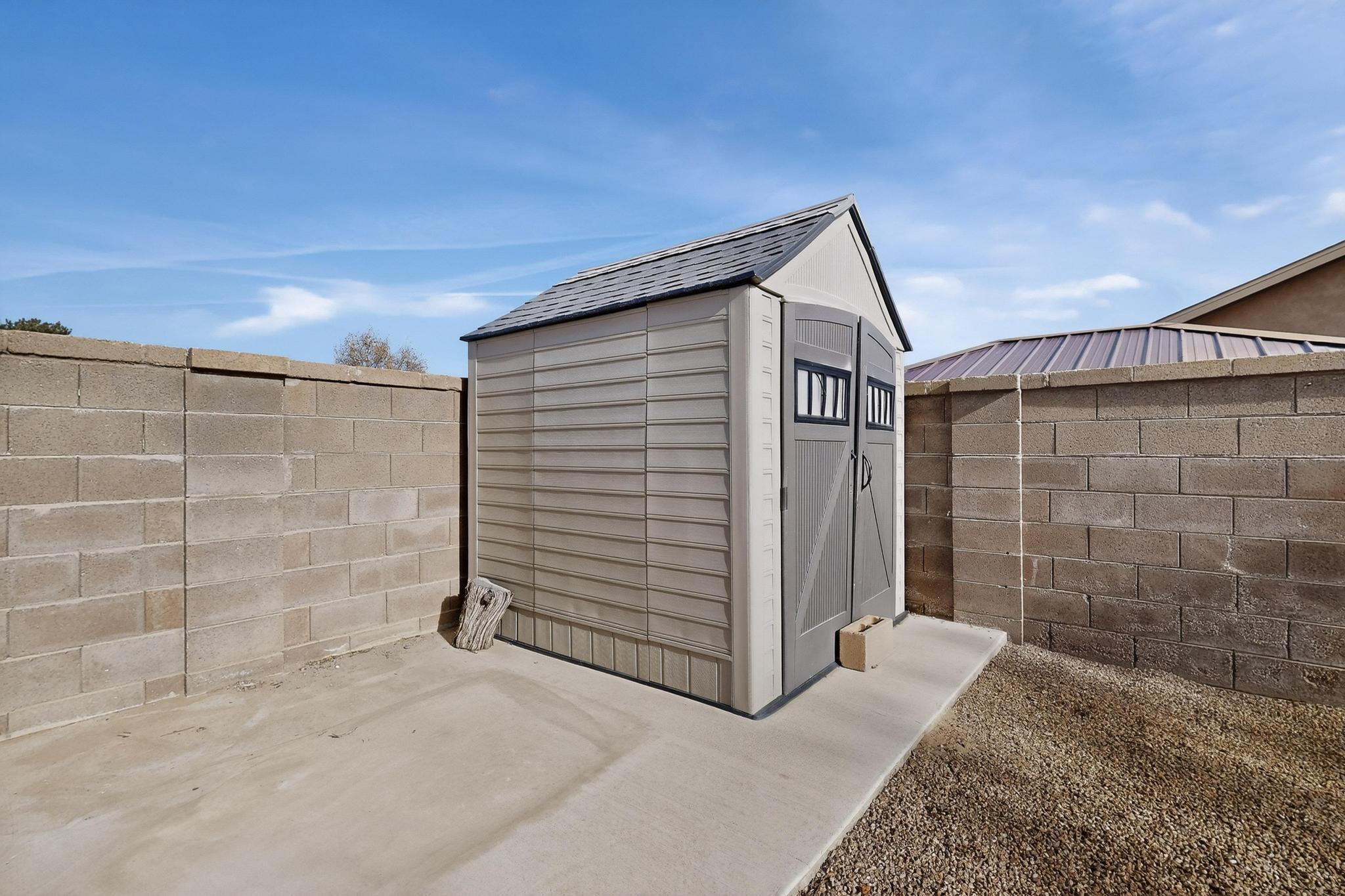 2012 Aspenwood Avenue NW