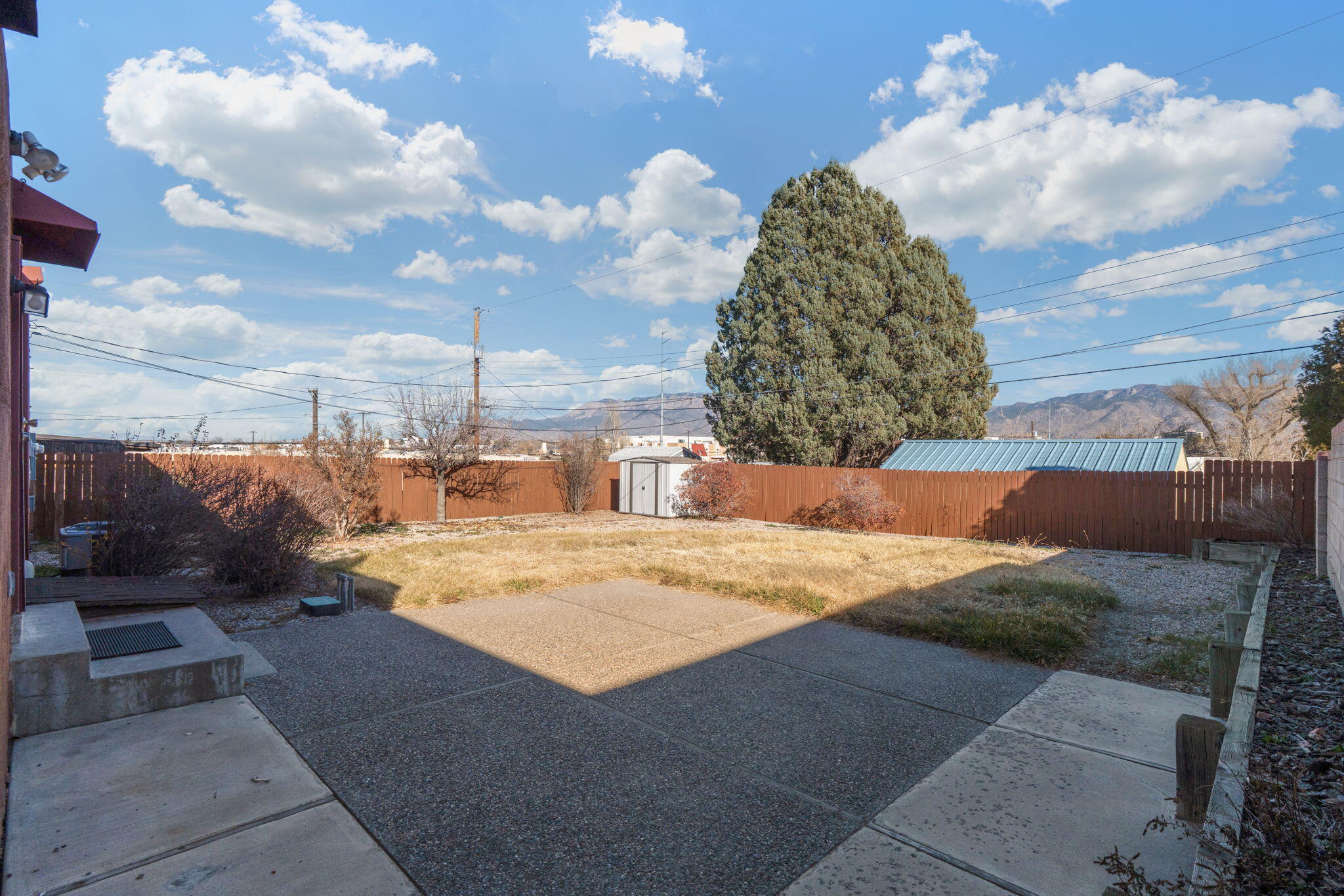 1416 Quincy Street NE