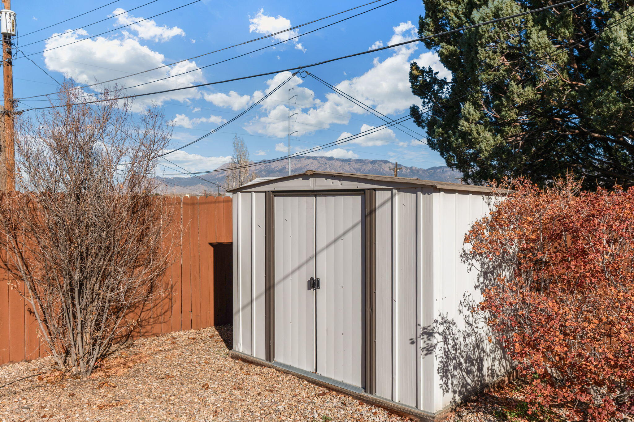 1416 Quincy Street NE