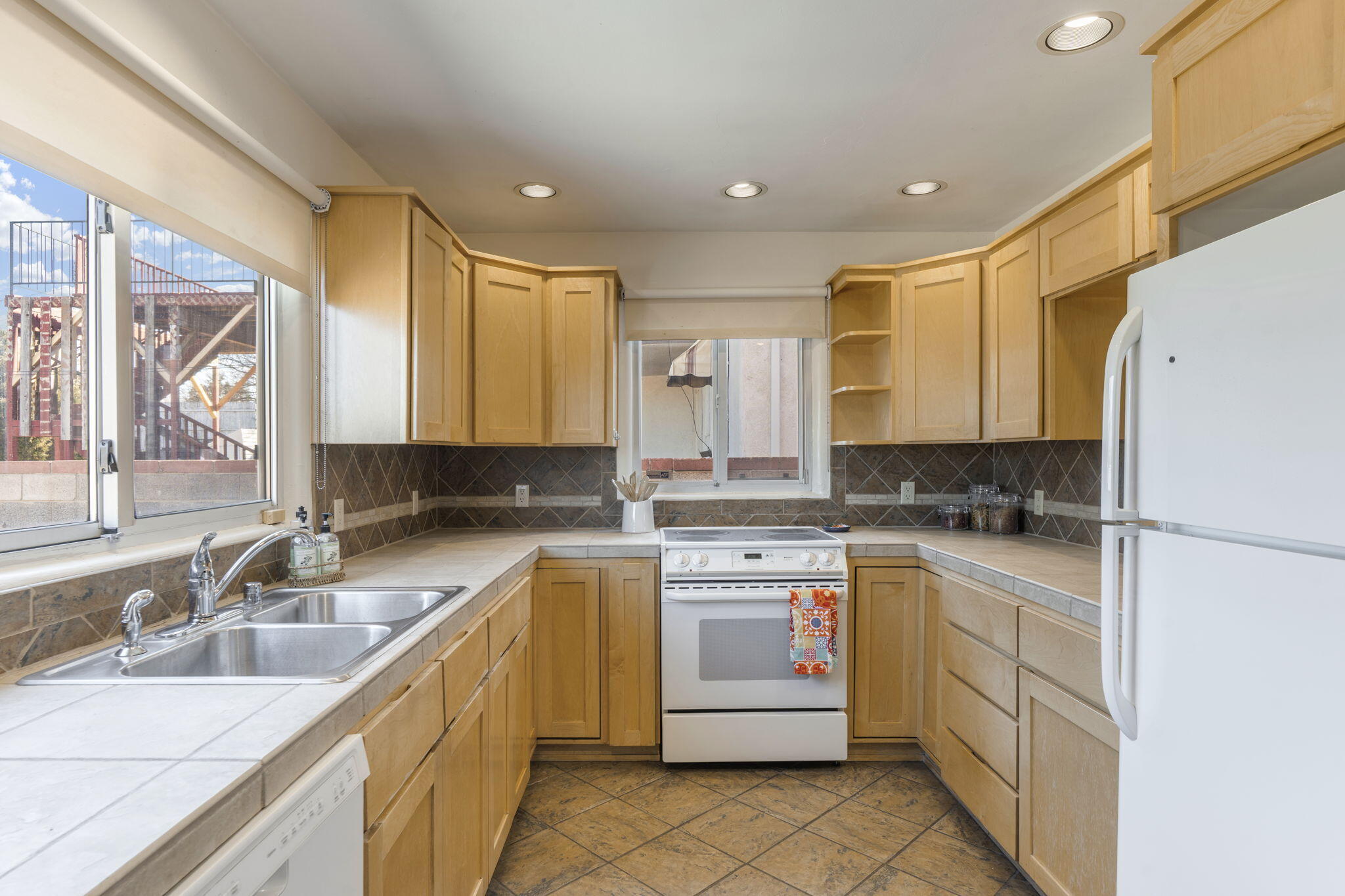 1416 Quincy Street NE