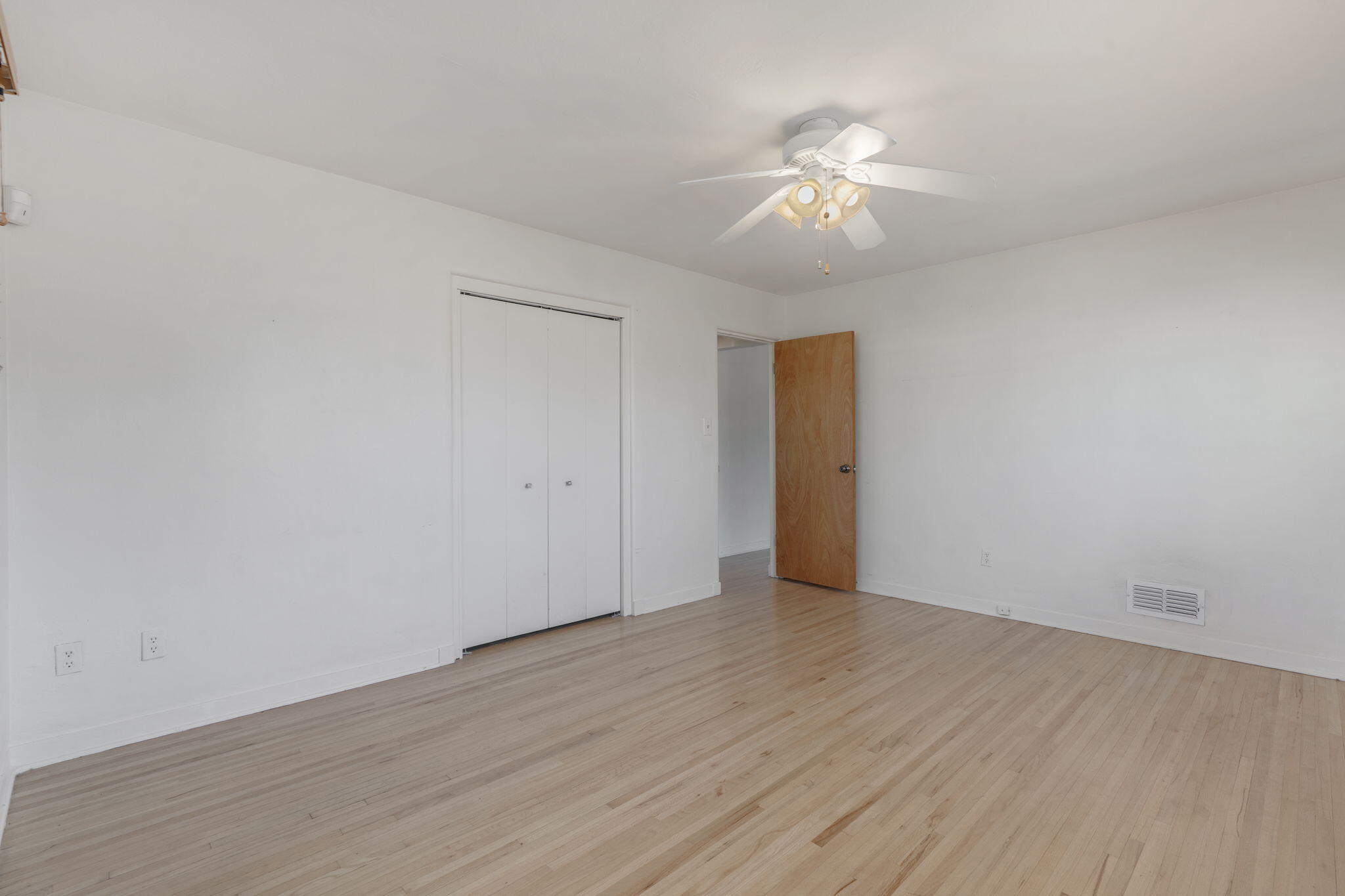 1416 Quincy Street NE