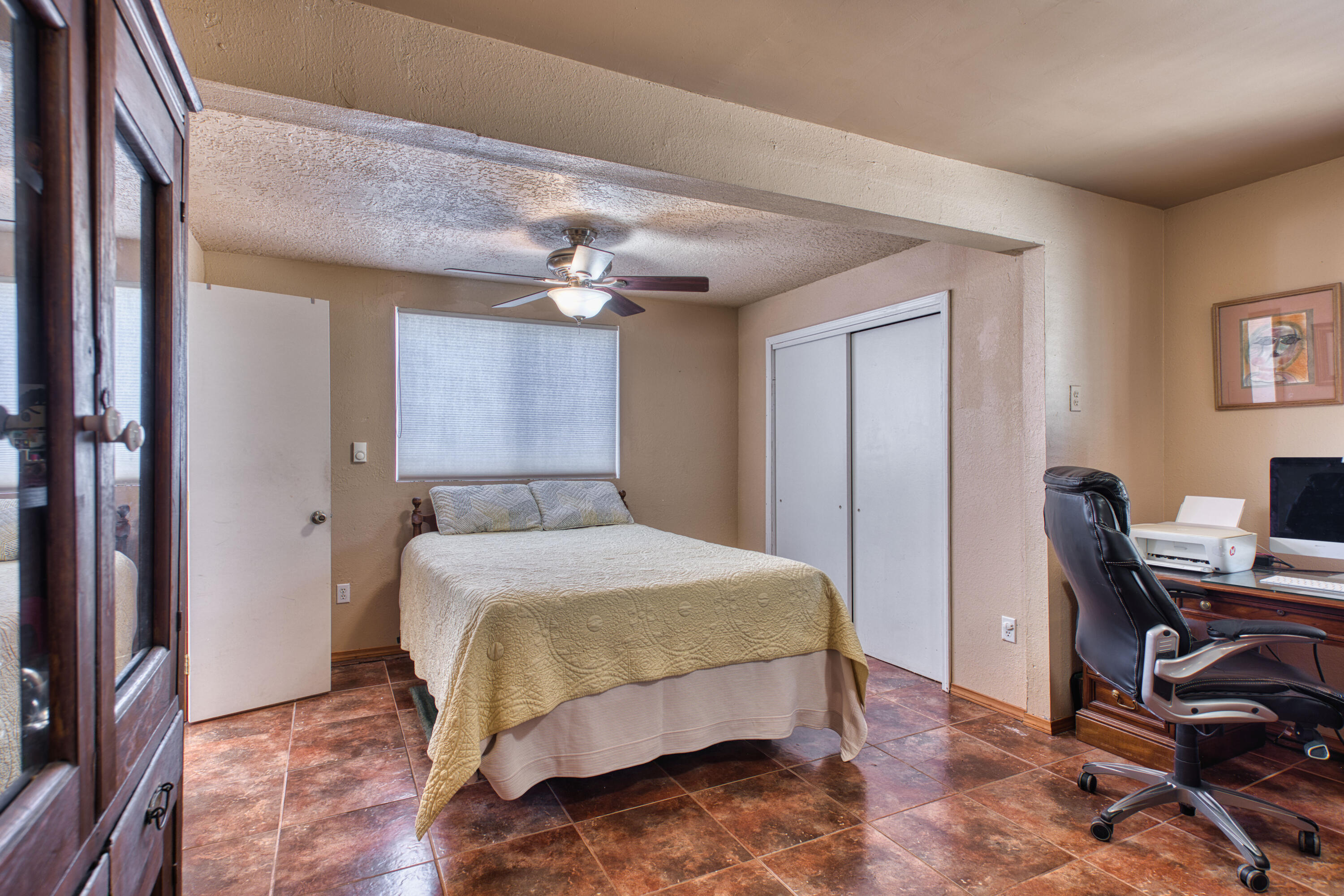 6800 Orphelia Avenue NE