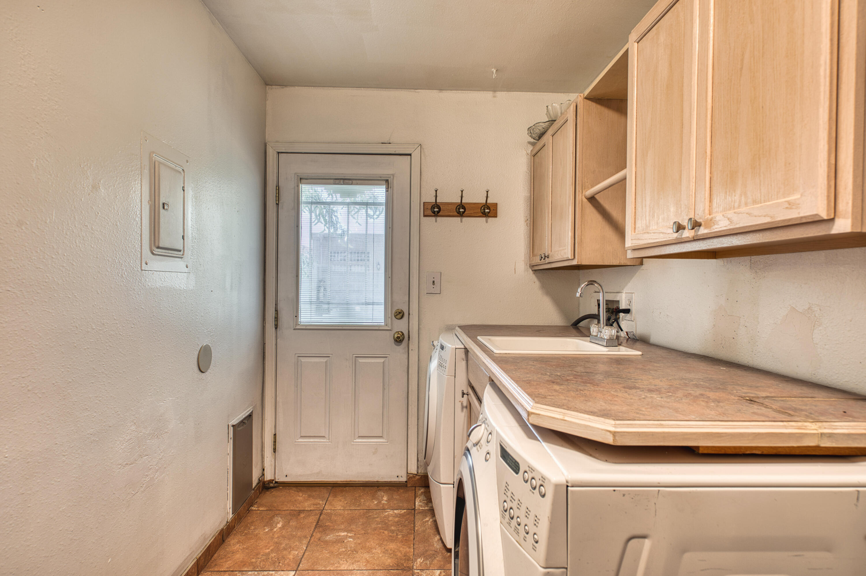 6800 Orphelia Avenue NE