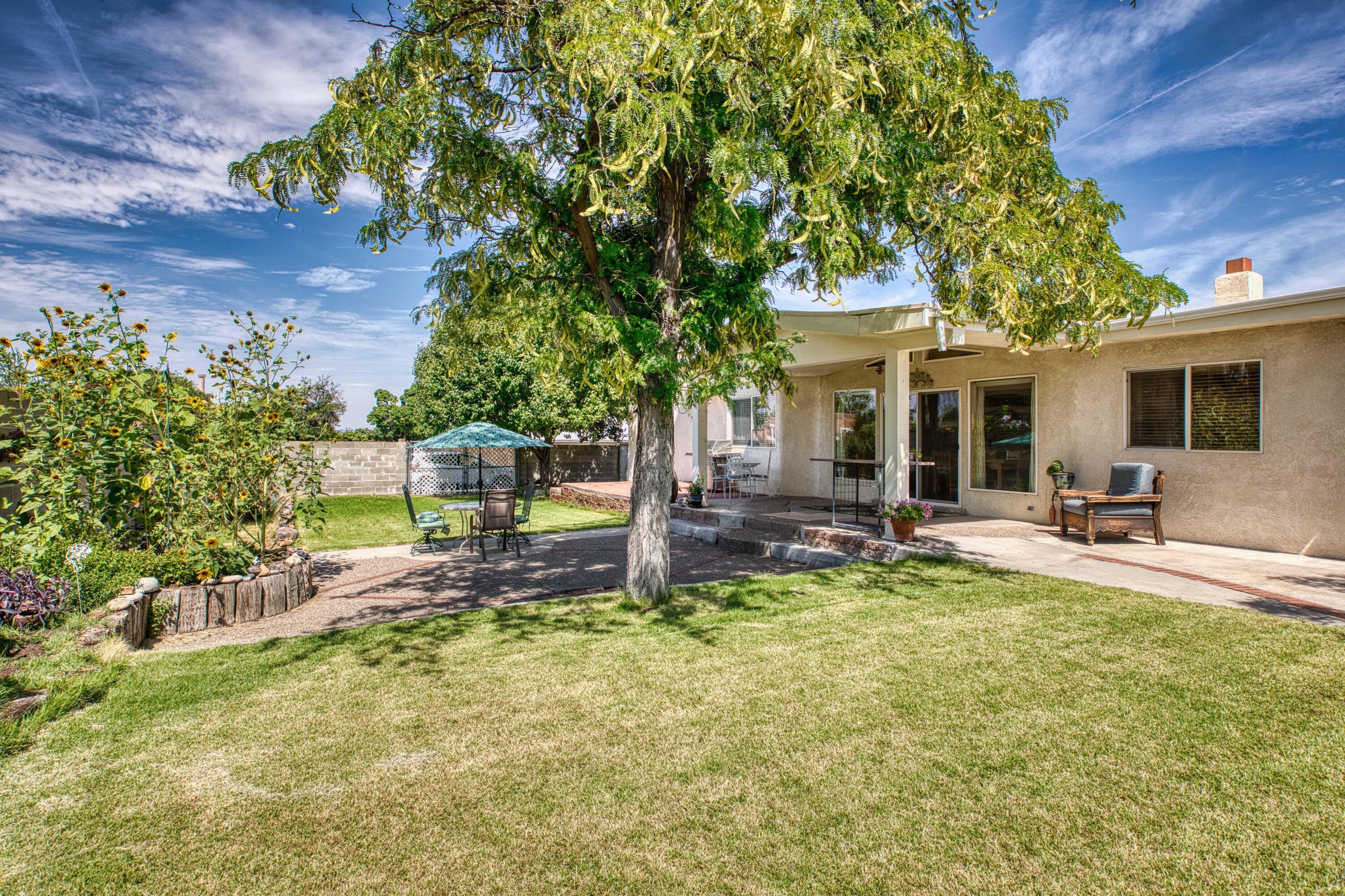 6800 Orphelia Avenue NE