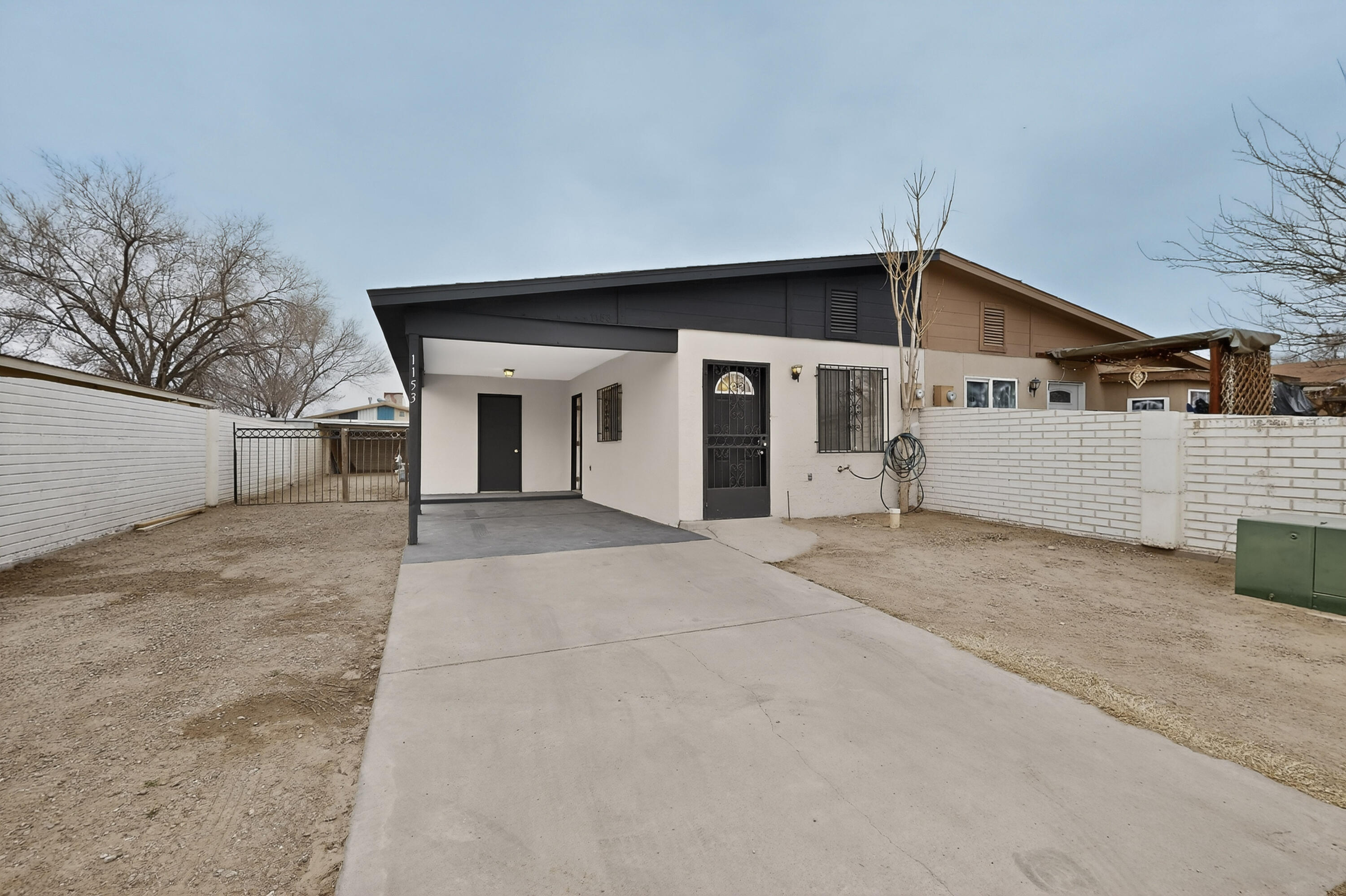 1153 Maple Street