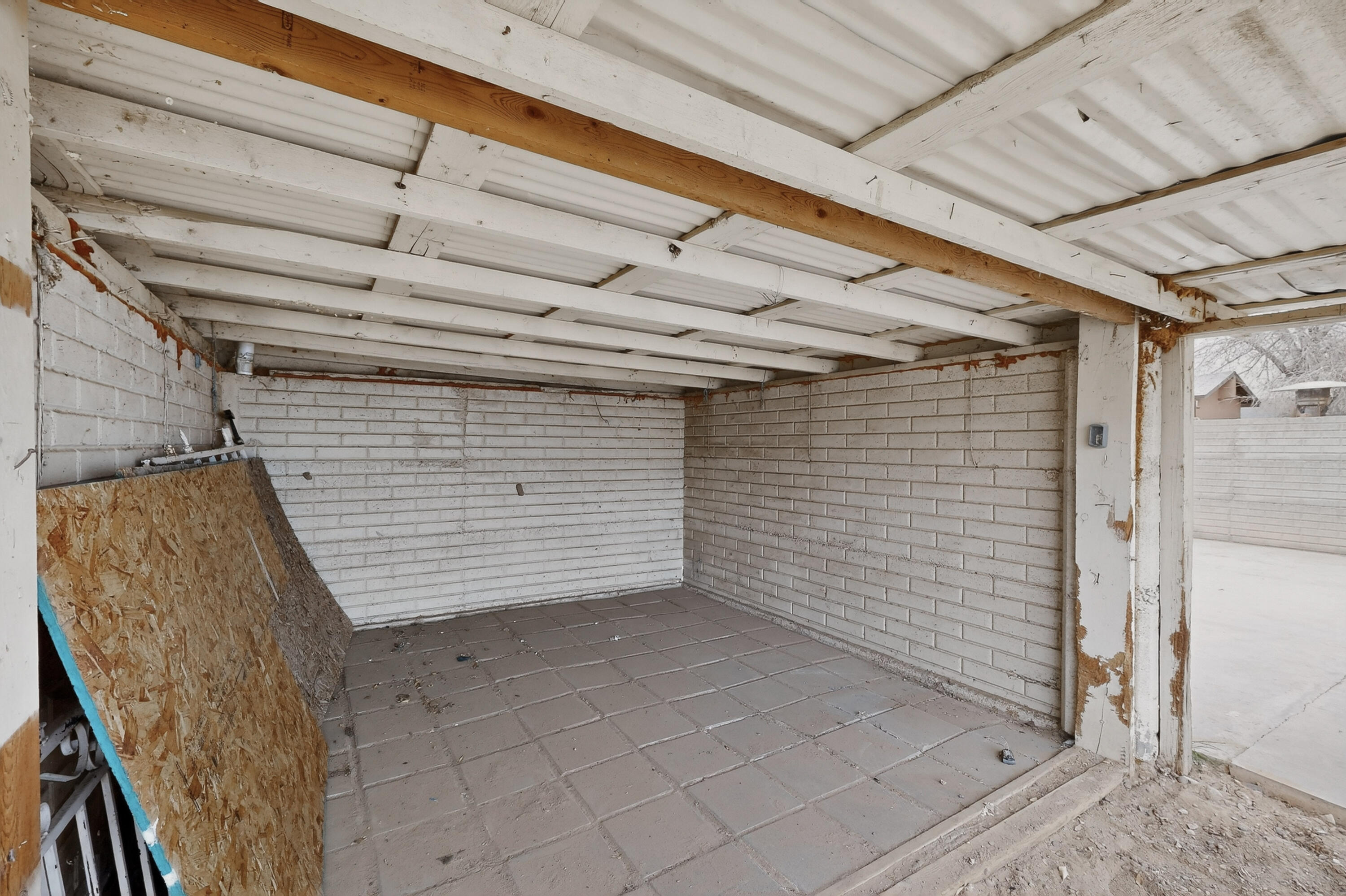 1153 Maple Street