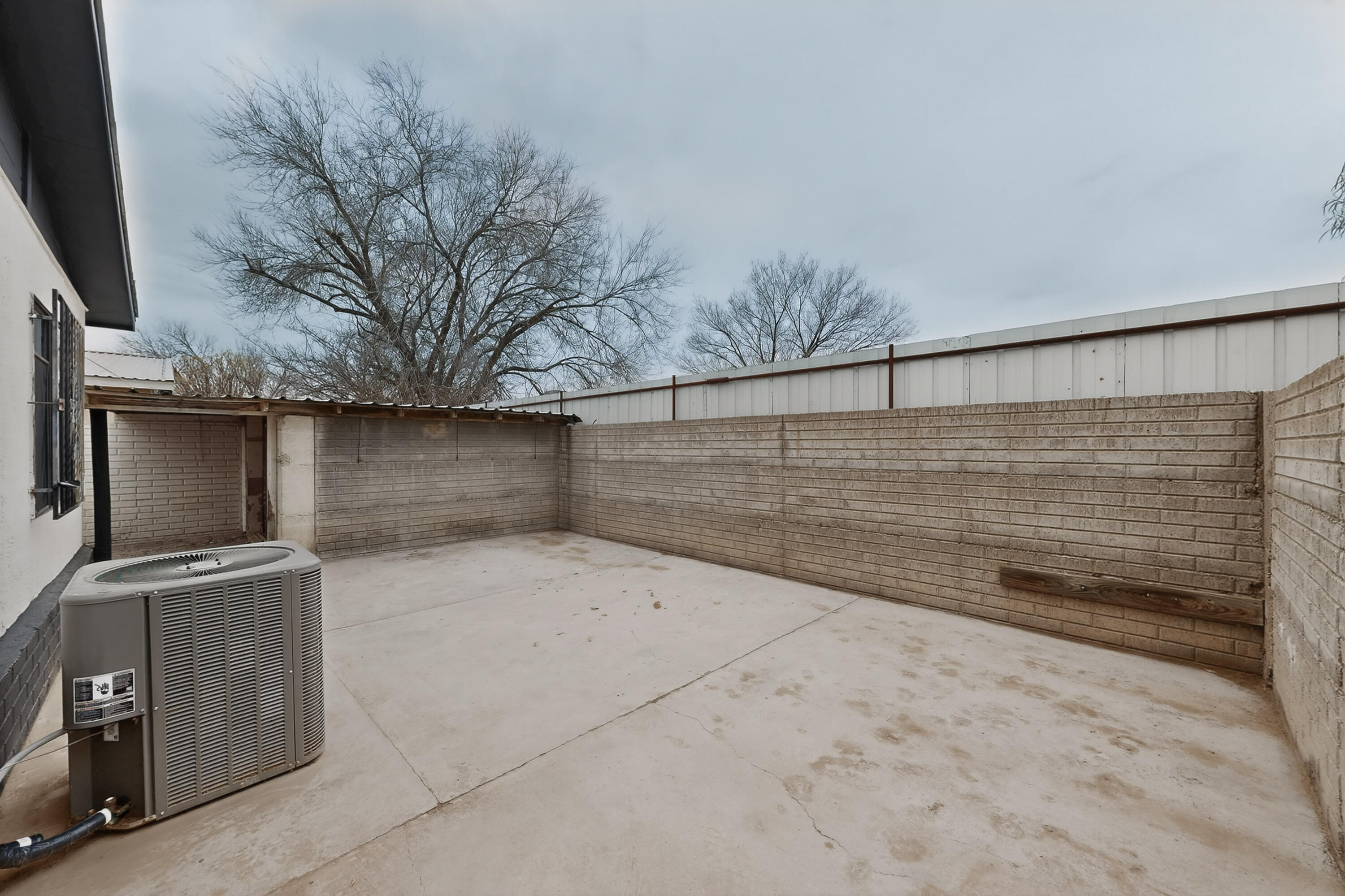 1153 Maple Street