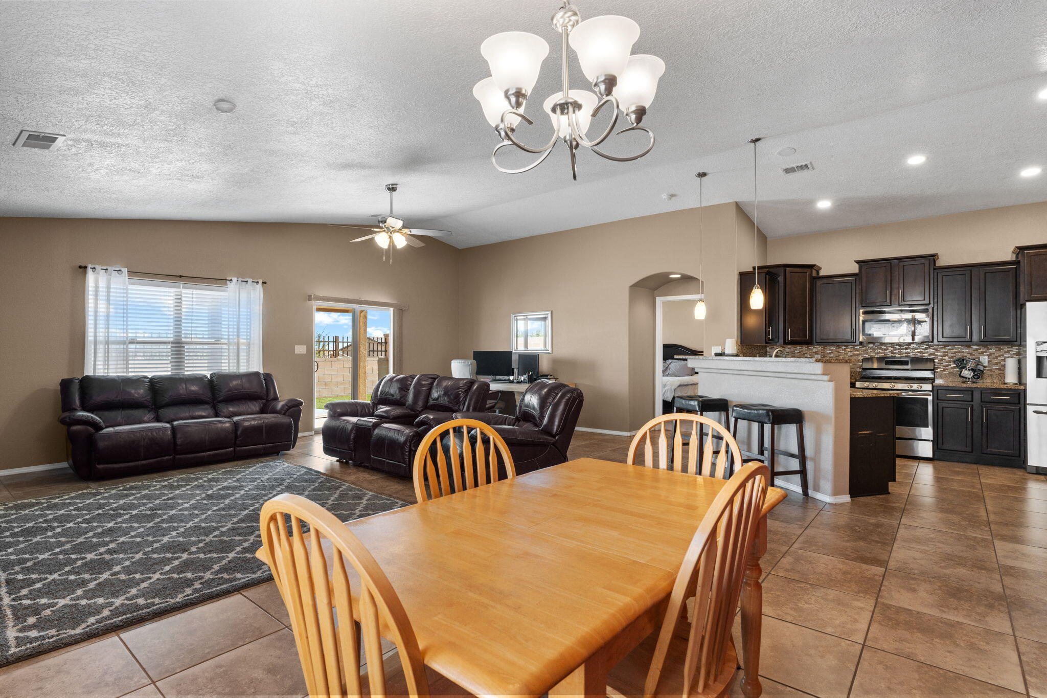 1610 Camino Rustica SW