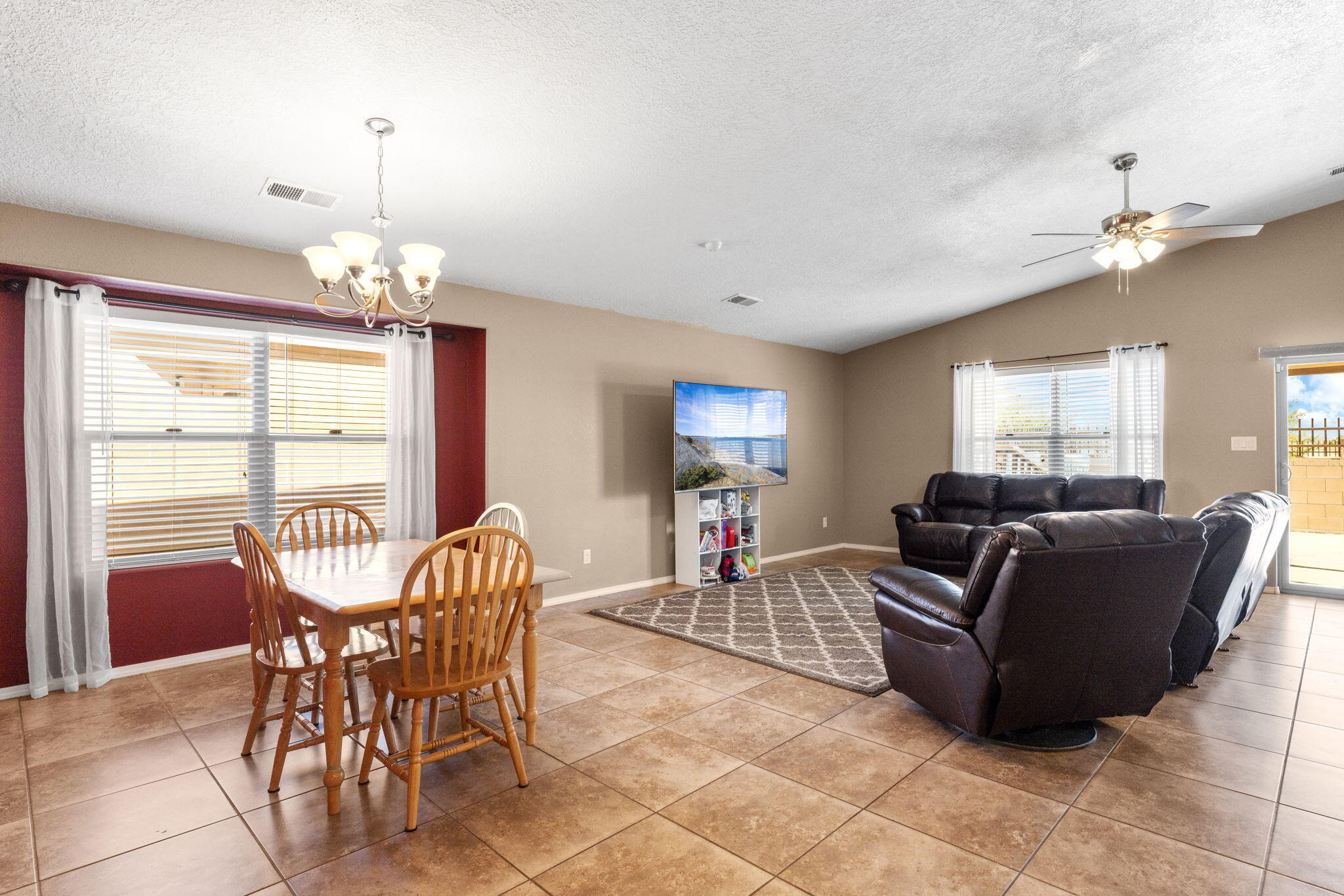 1610 Camino Rustica SW