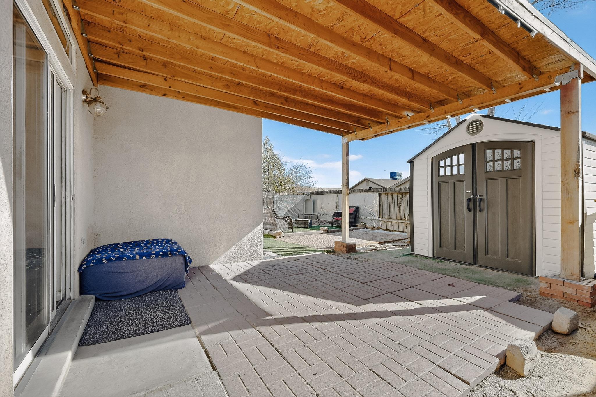 9908 Rawhide Avenue SW