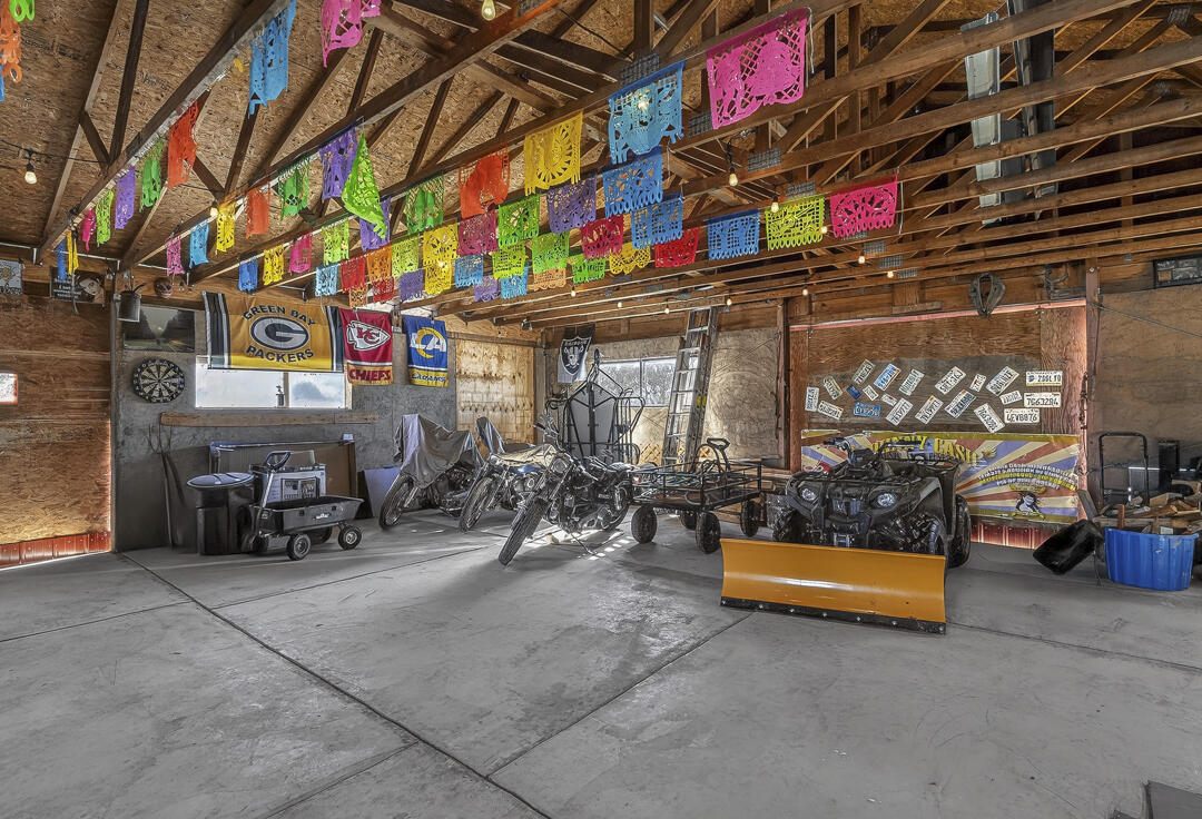 79 McCall Loop