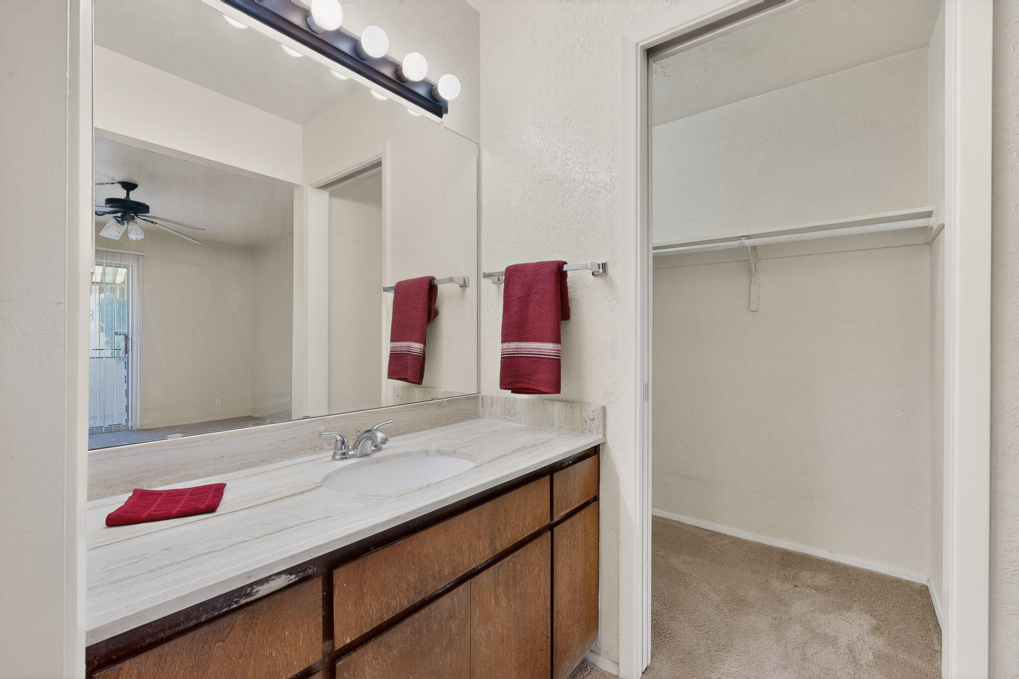 34 Casa Hermosa Drive NE