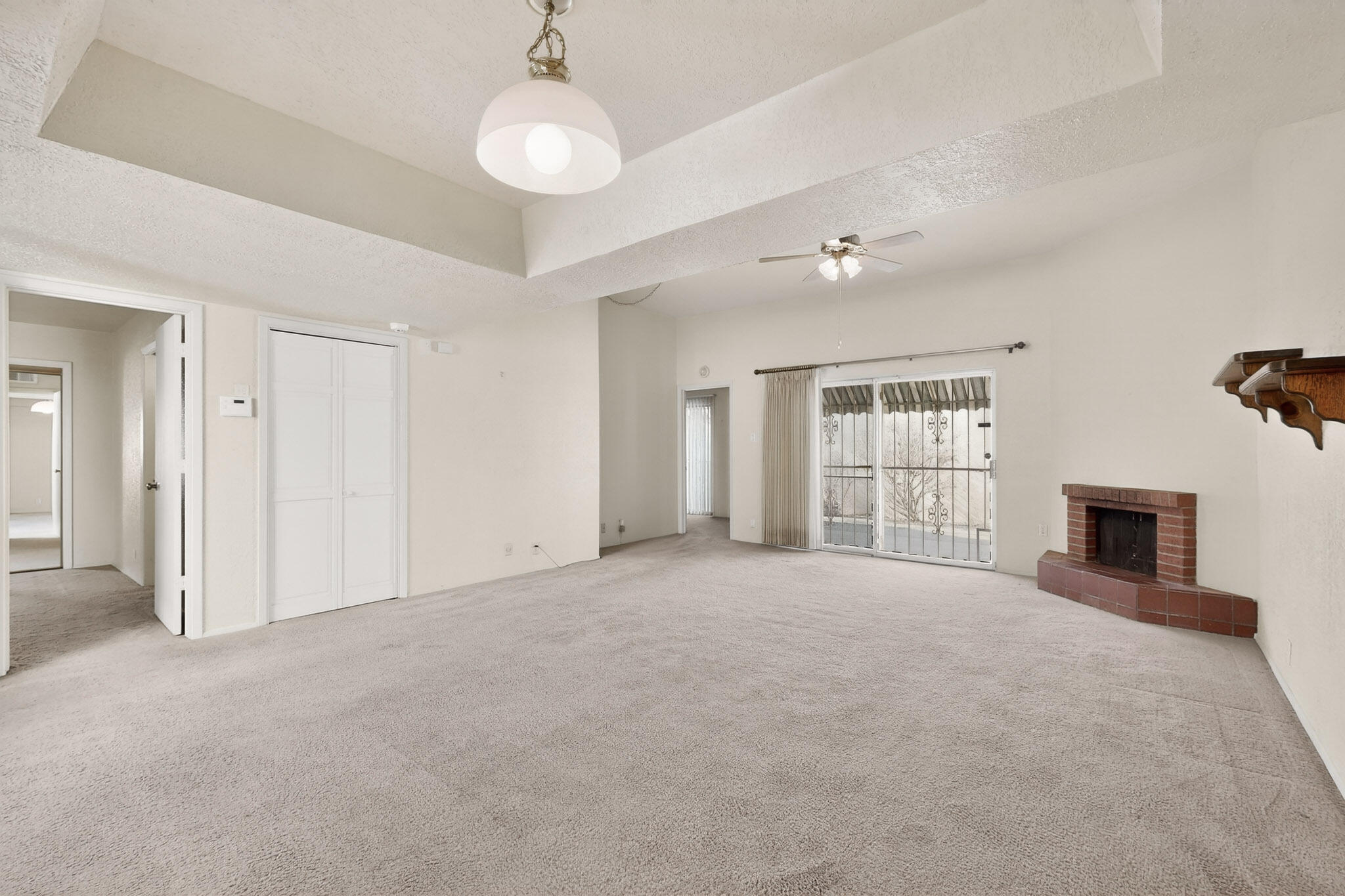 34 Casa Hermosa Drive NE