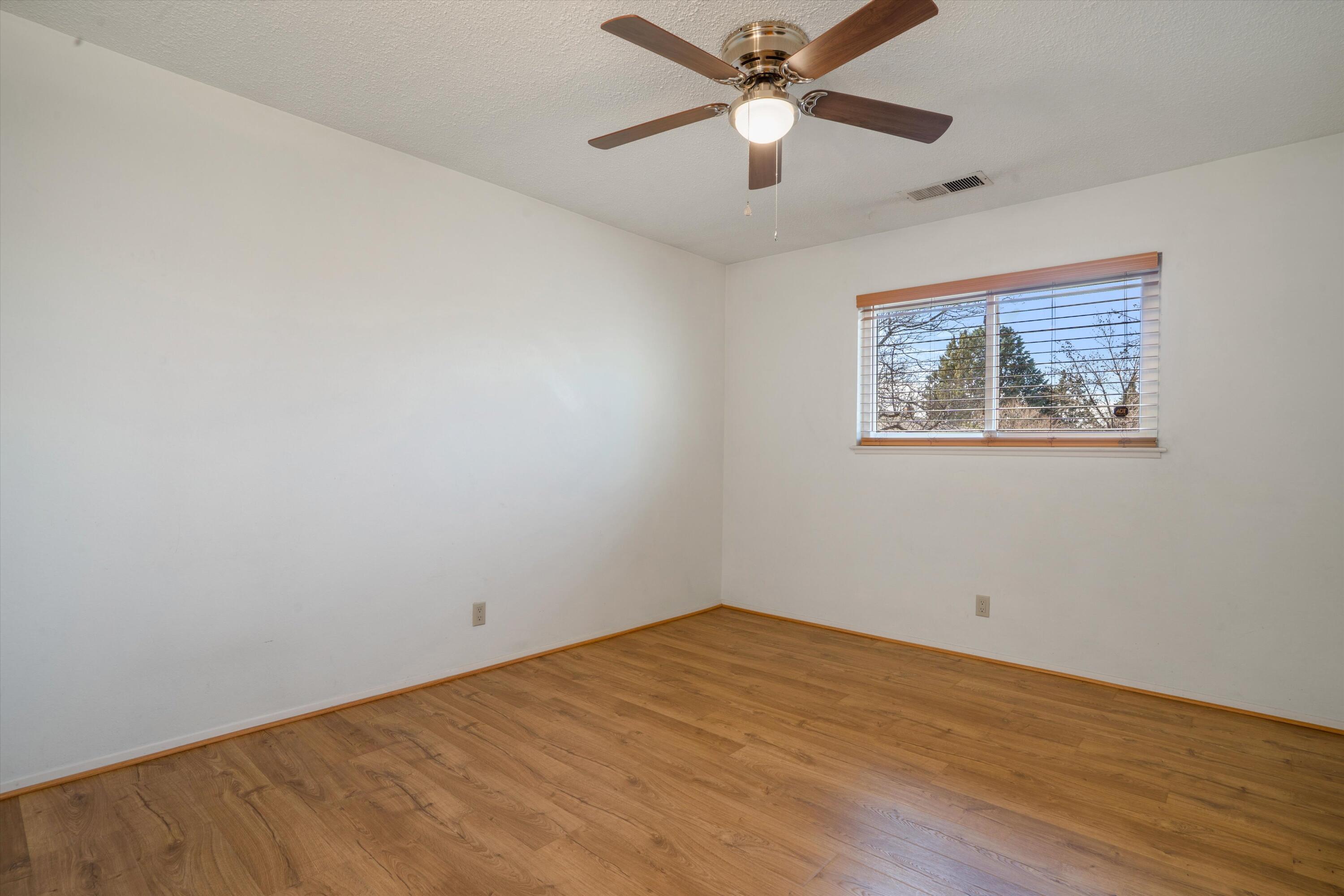 5803 Pojoaque Road NE