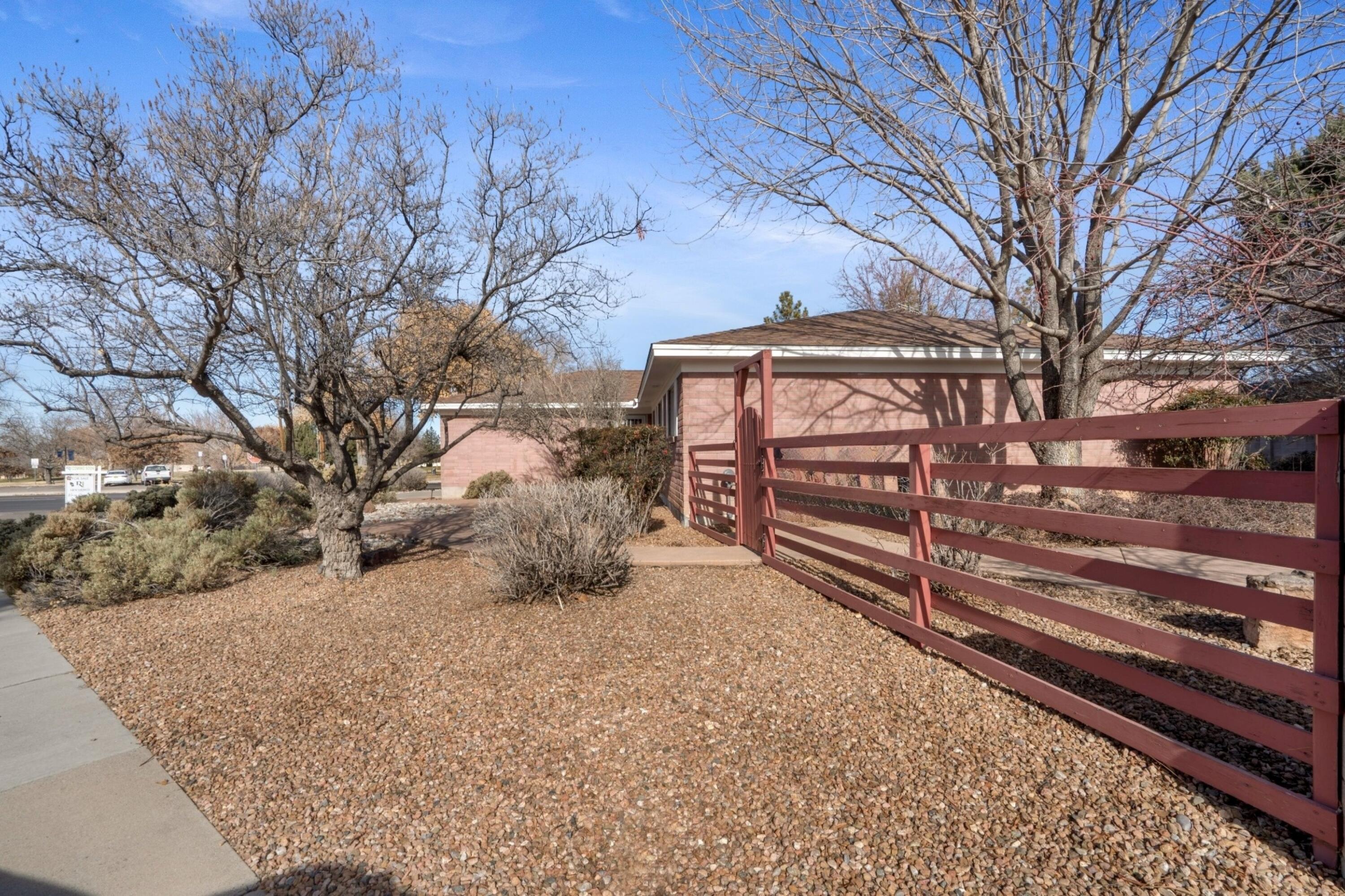 5803 Pojoaque Road NE