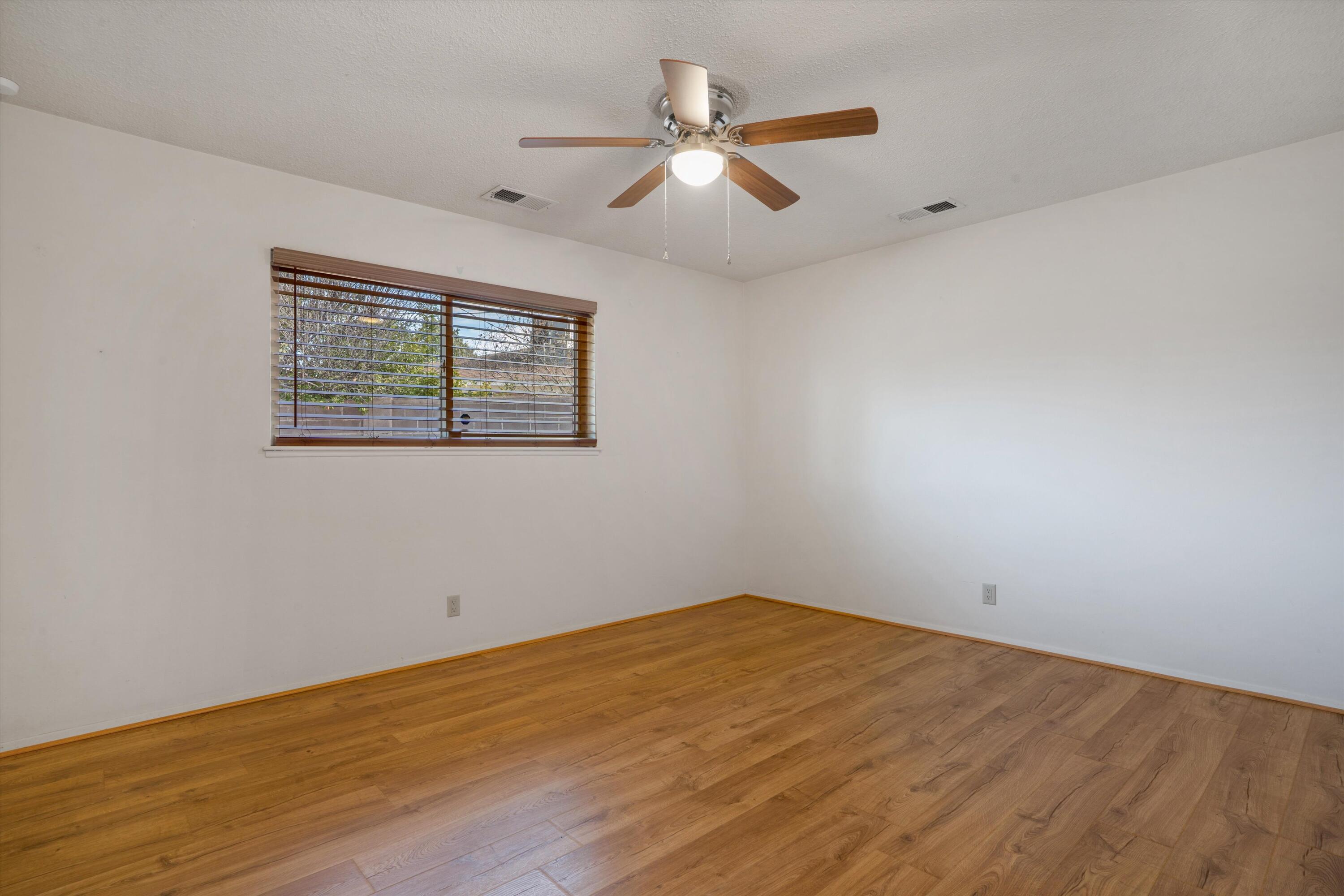 5803 Pojoaque Road NE