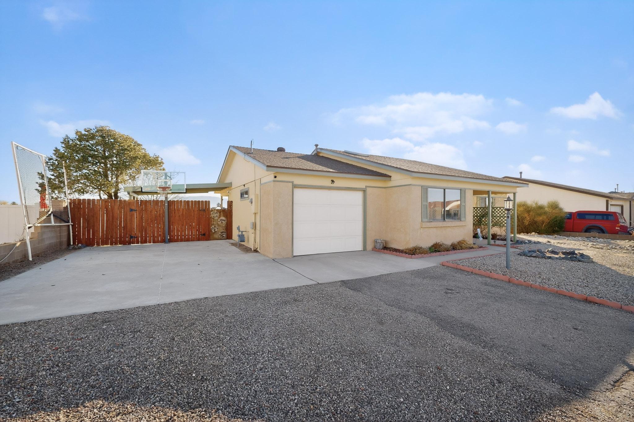 1013 Sunflower Drive SW