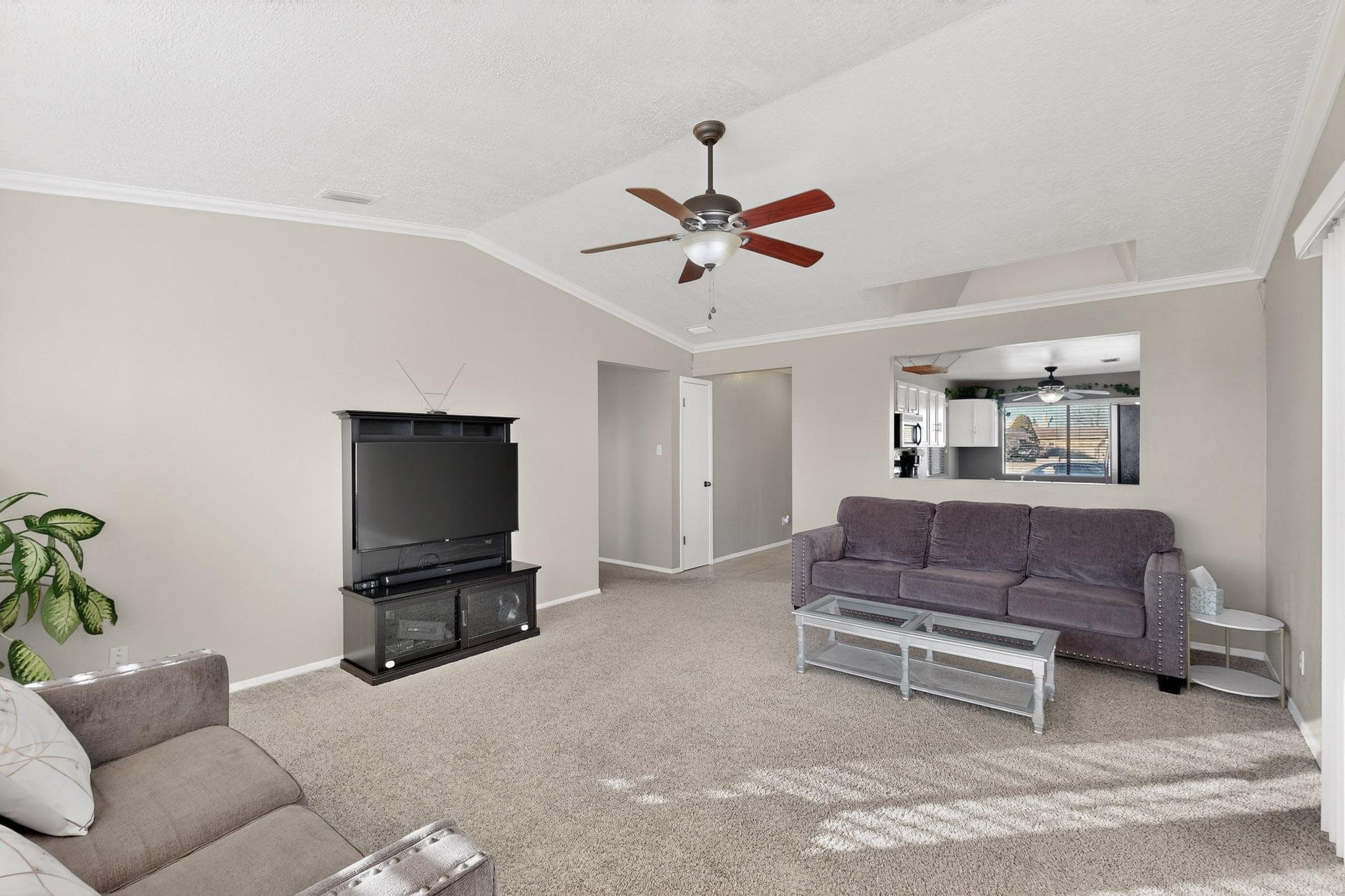 1013 Sunflower Drive SW