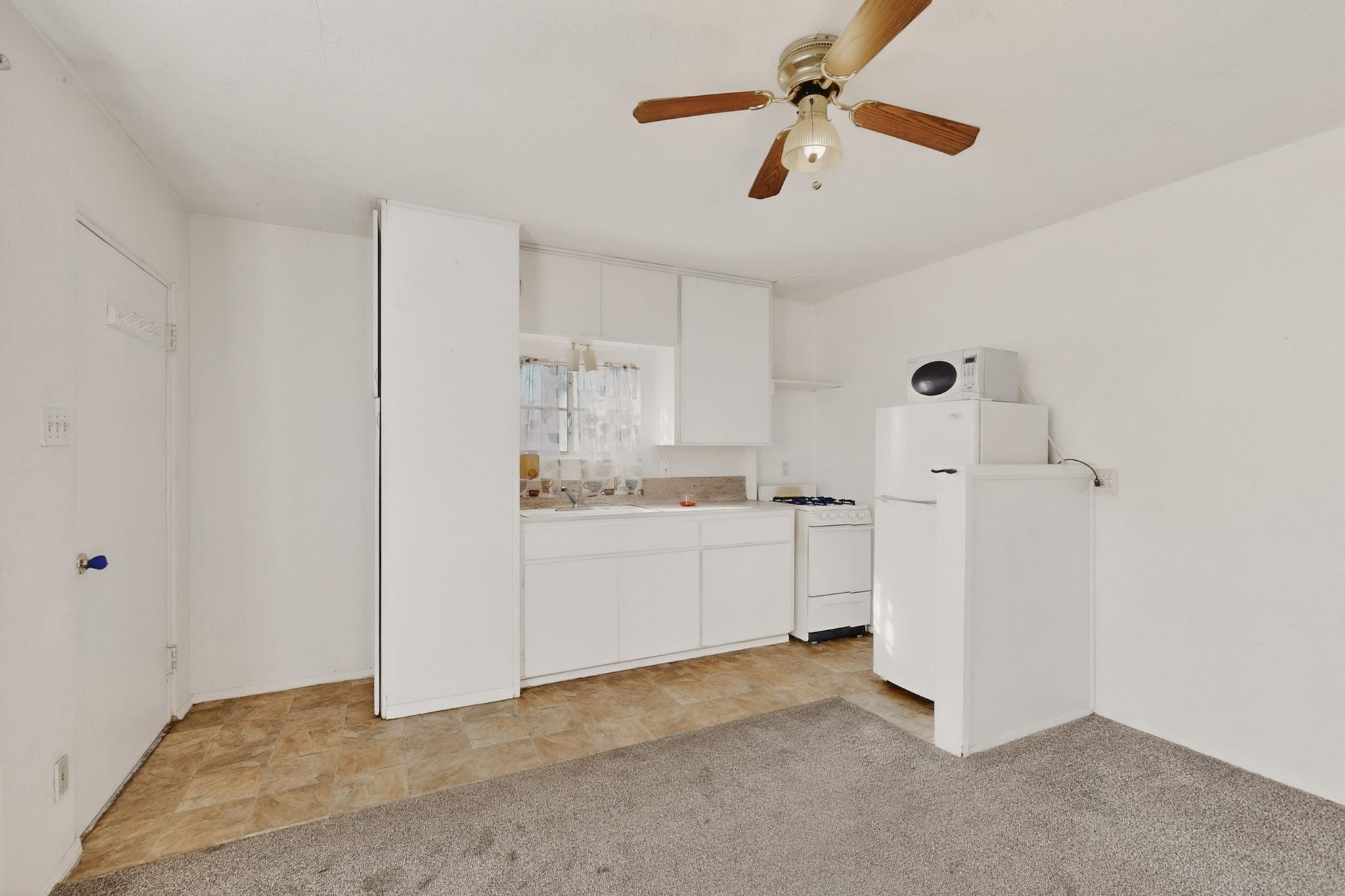 3705 Campus Boulevard NE