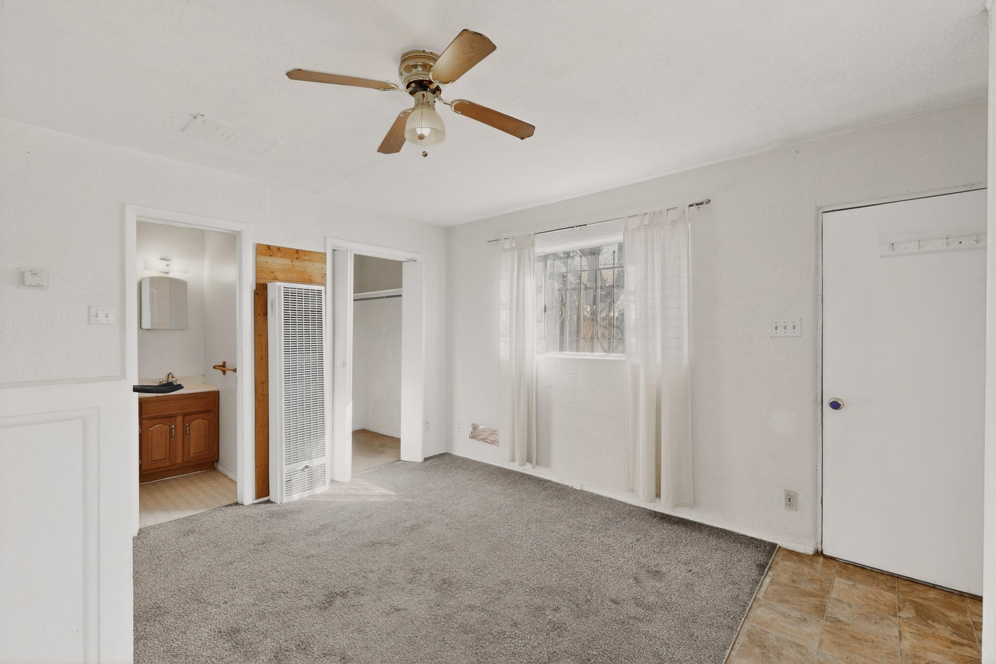 3705 Campus Boulevard NE