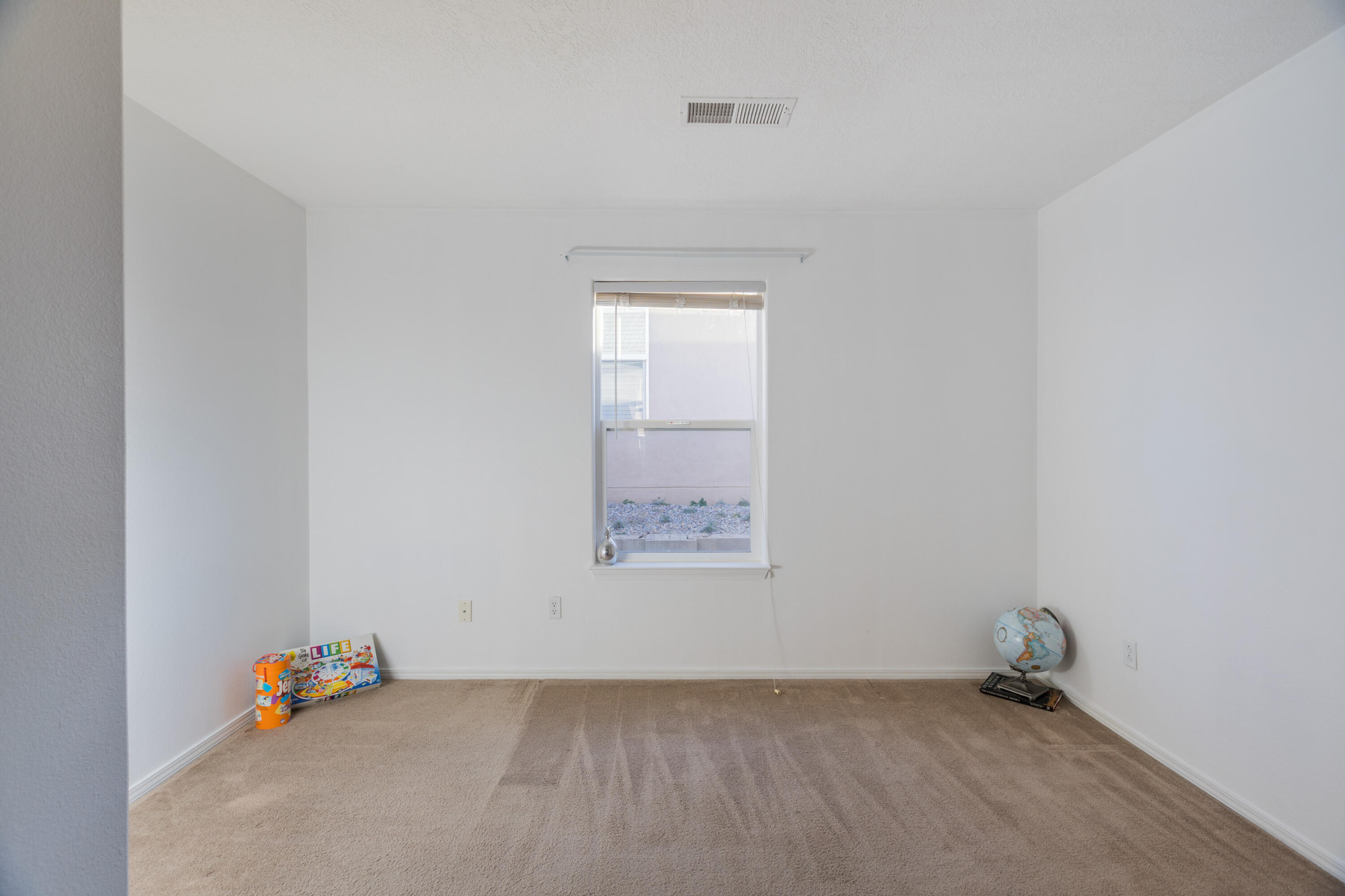 2177 Sagecrest Loop NE