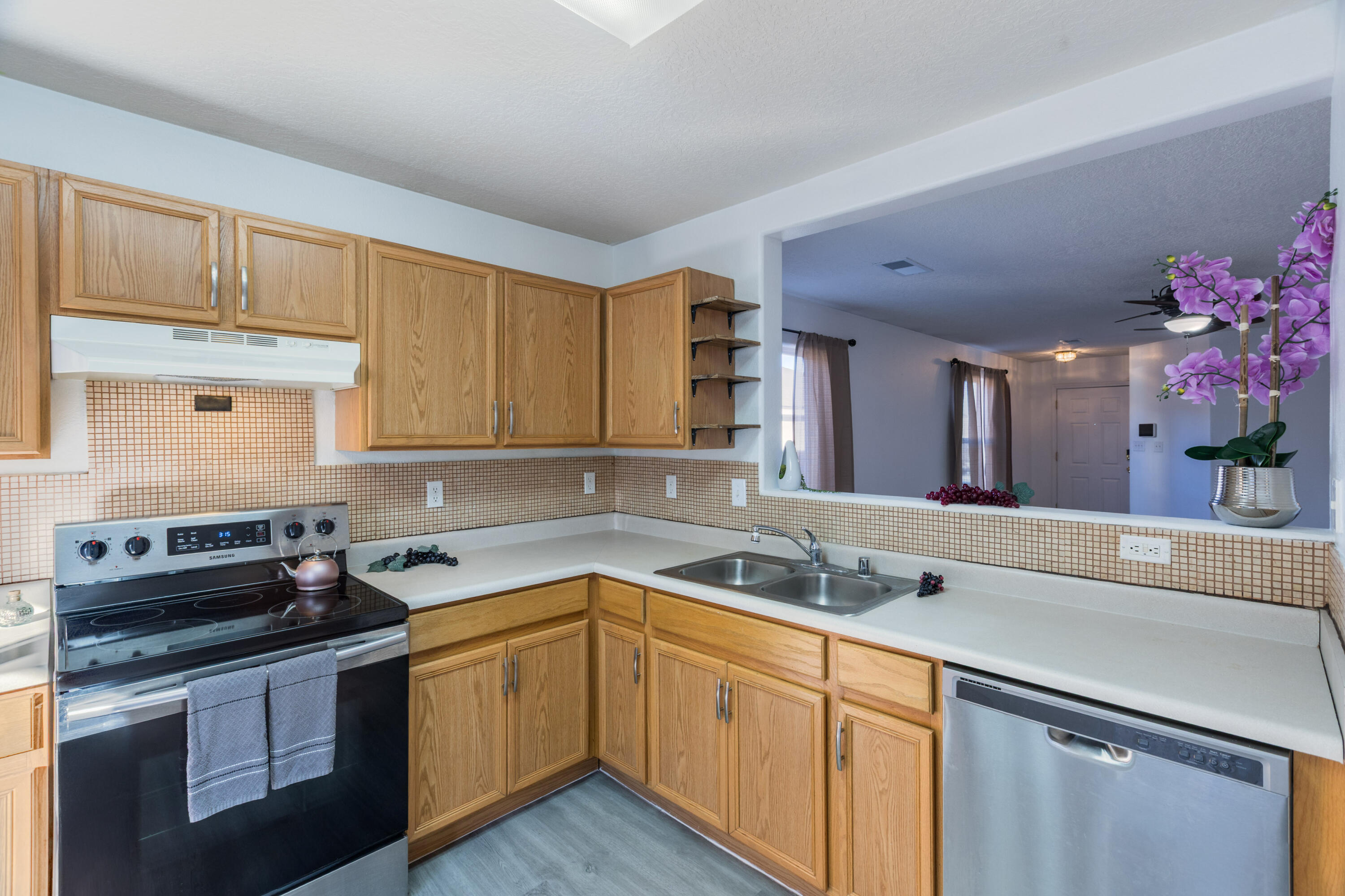 2177 Sagecrest Loop NE