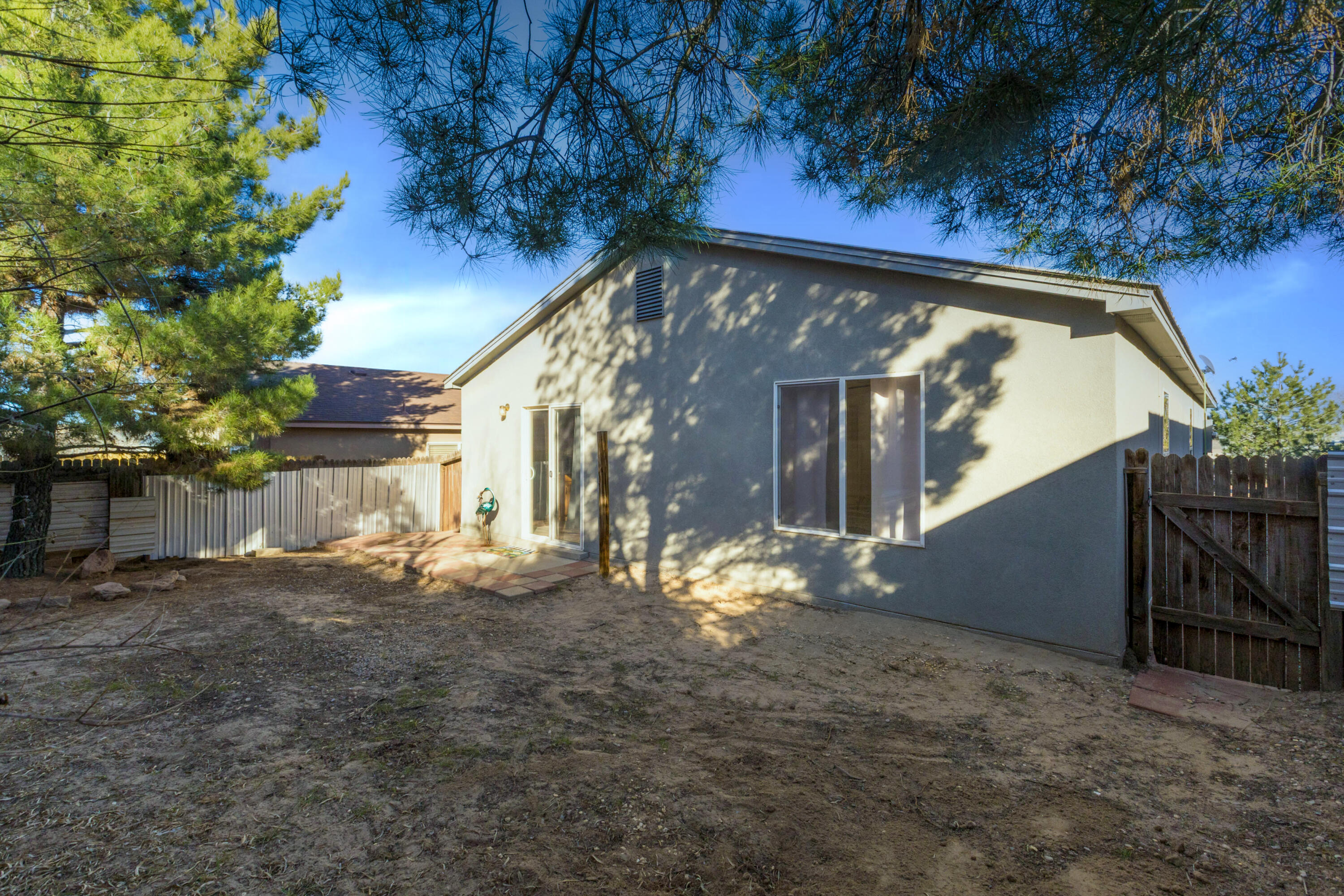 2177 Sagecrest Loop NE