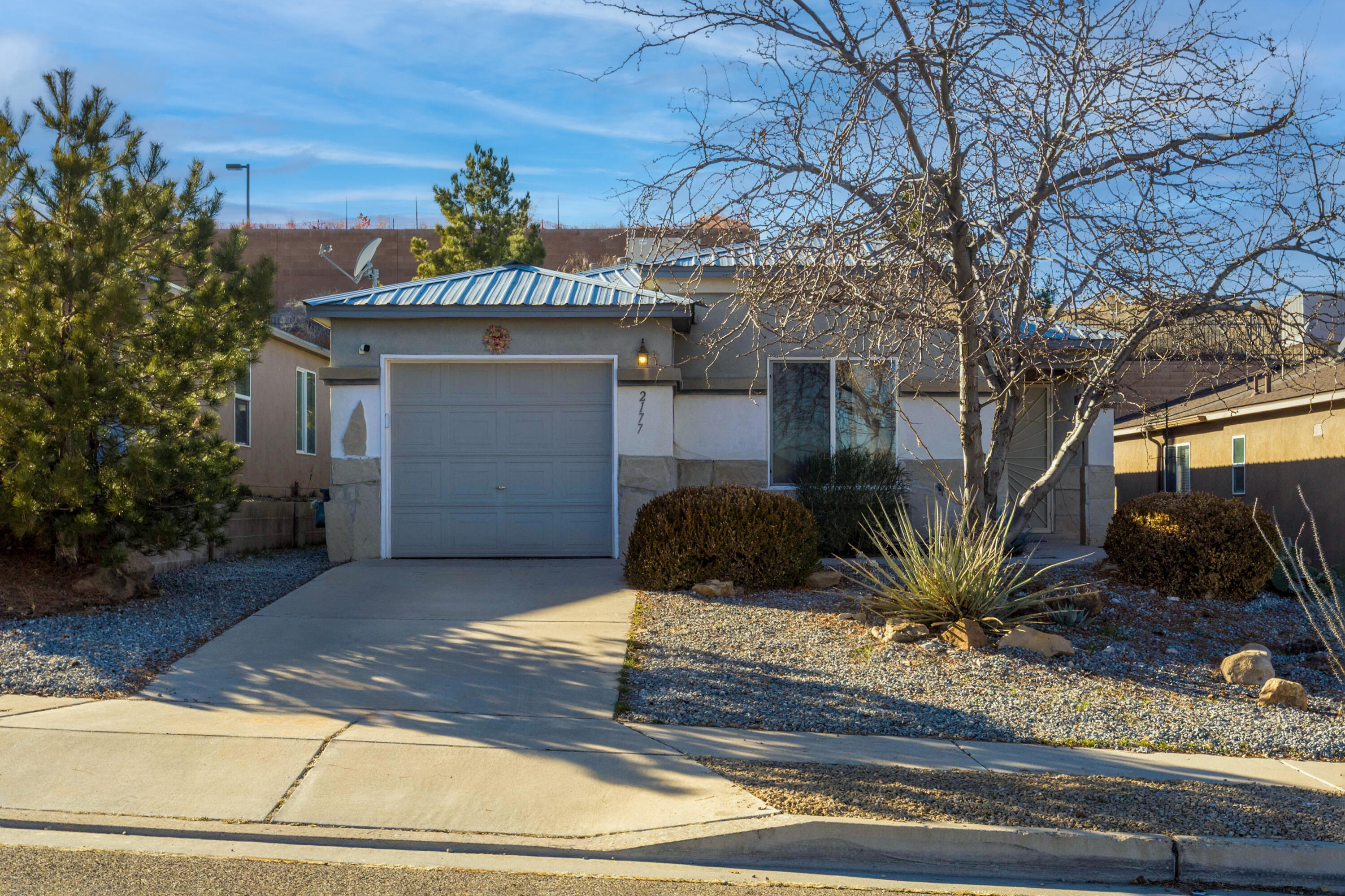 2177 Sagecrest Loop NE
