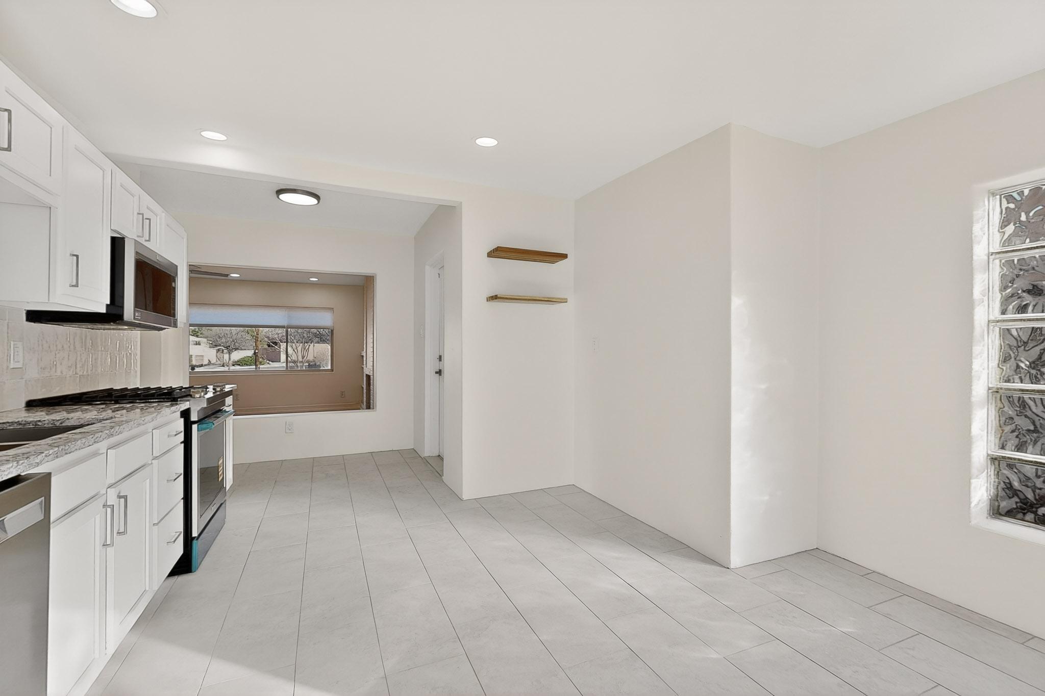 511 Carlisle Boulevard SE