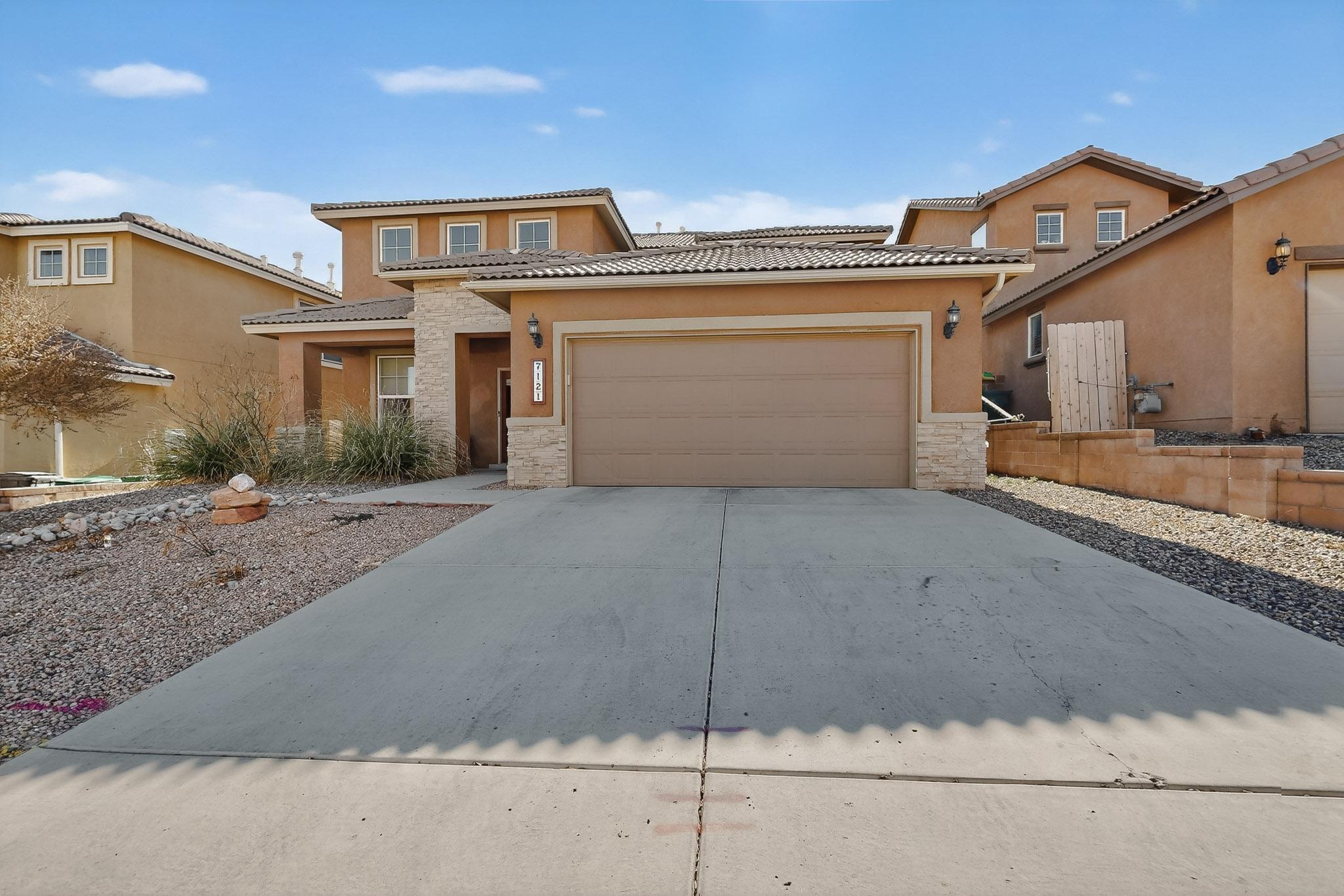 7121 Fairbanks Drive NE