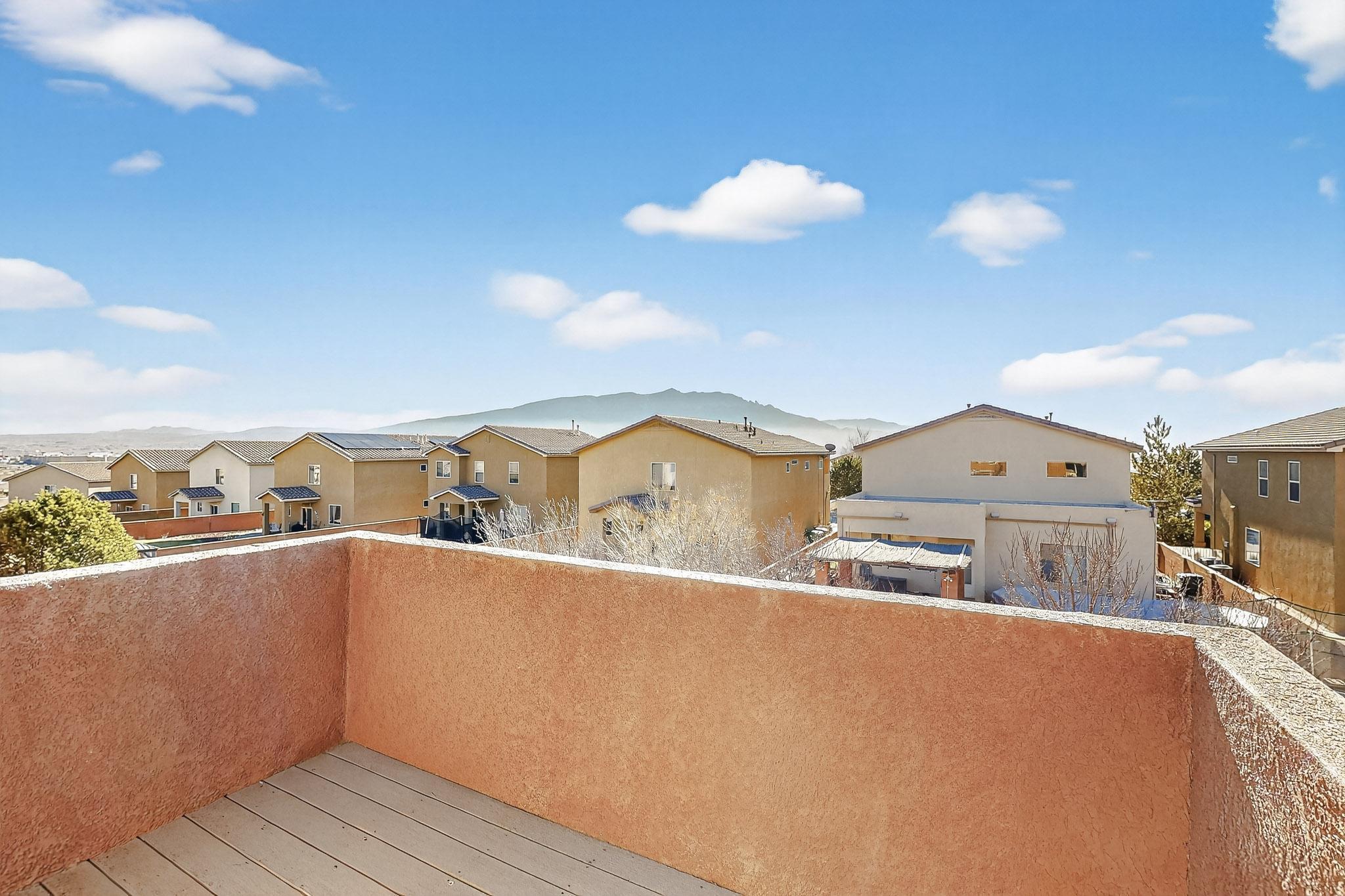 7121 Fairbanks Drive NE