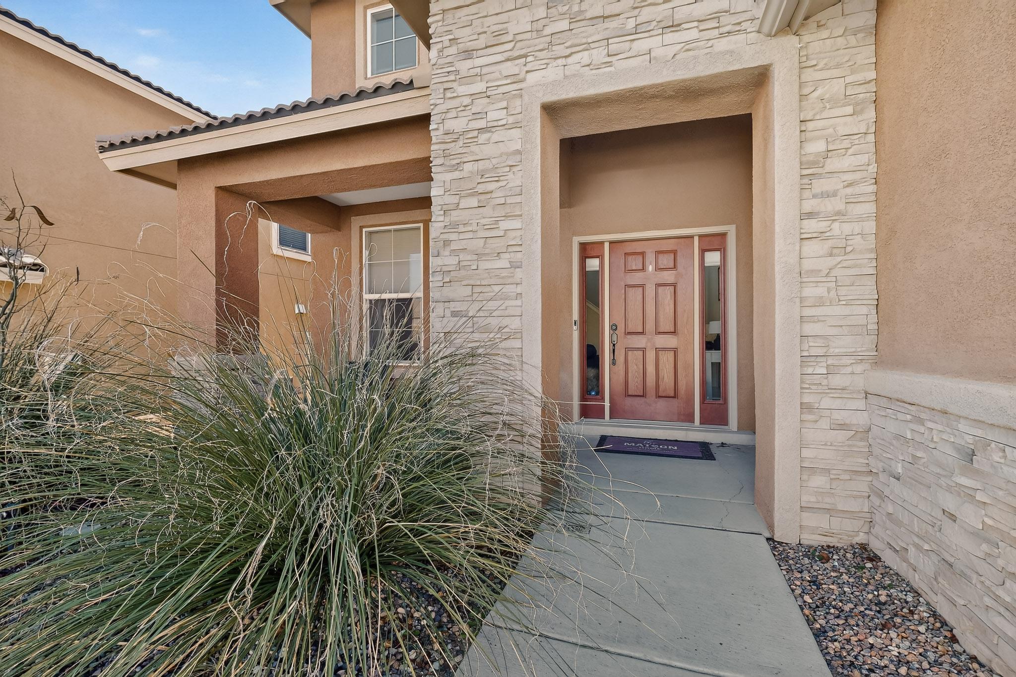 7121 Fairbanks Drive NE