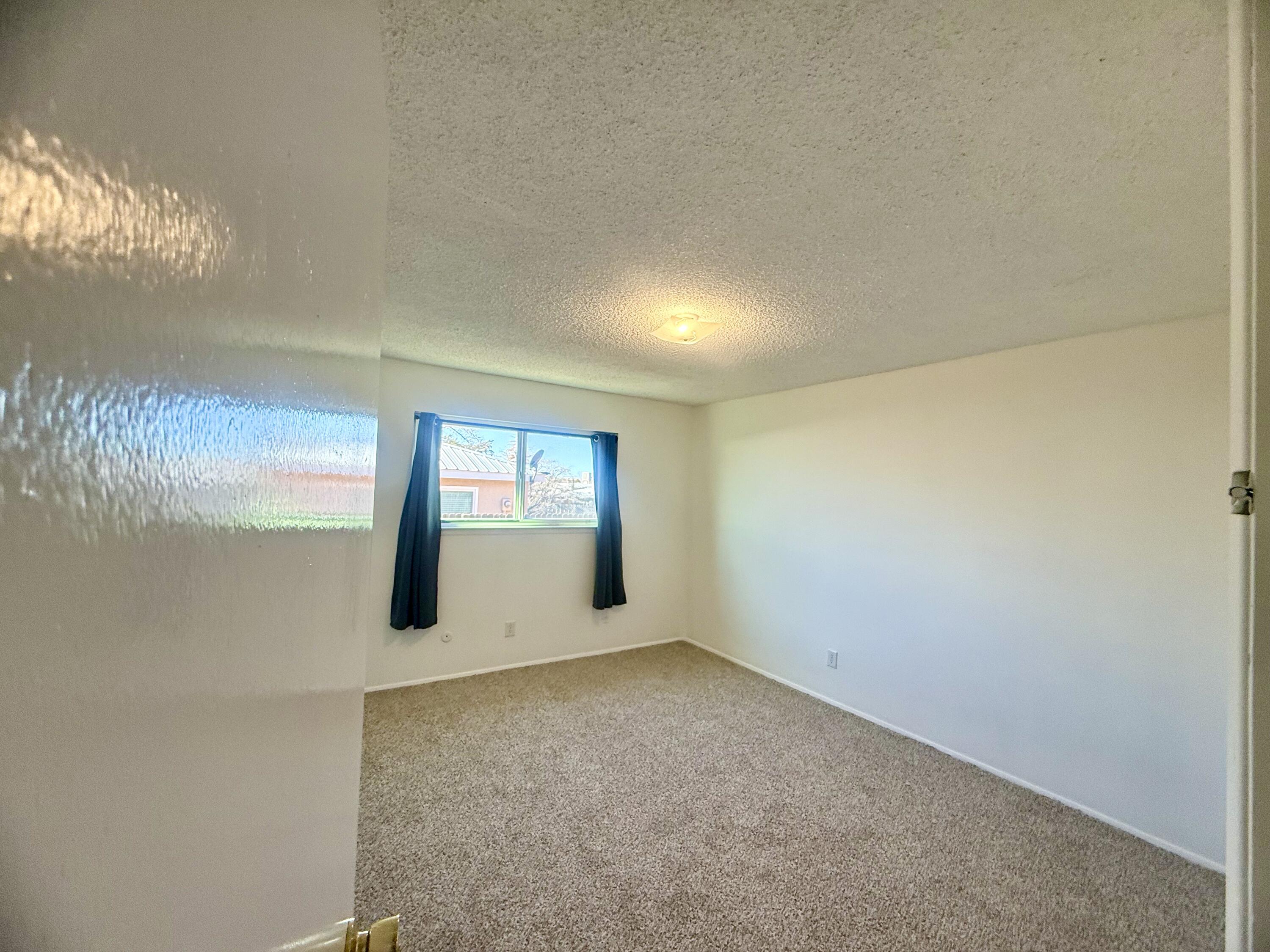 14221 Domingo Road NE