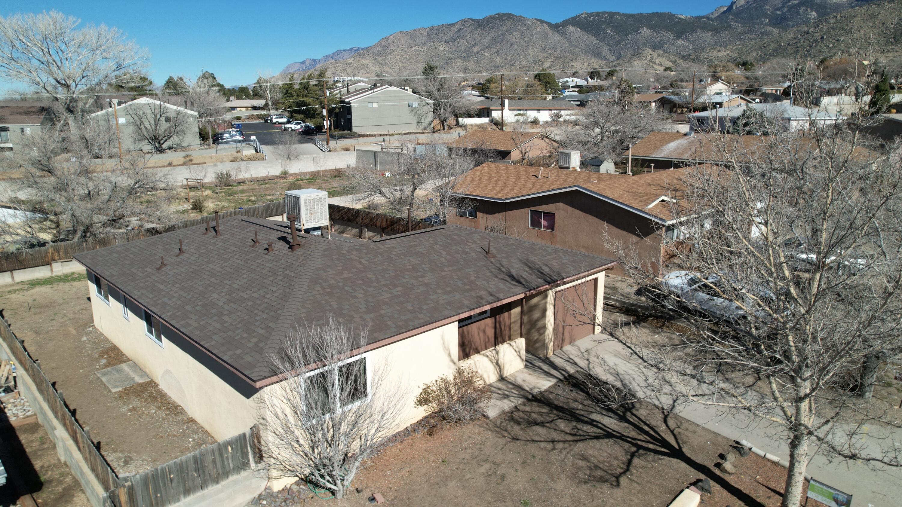 14221 Domingo Road NE