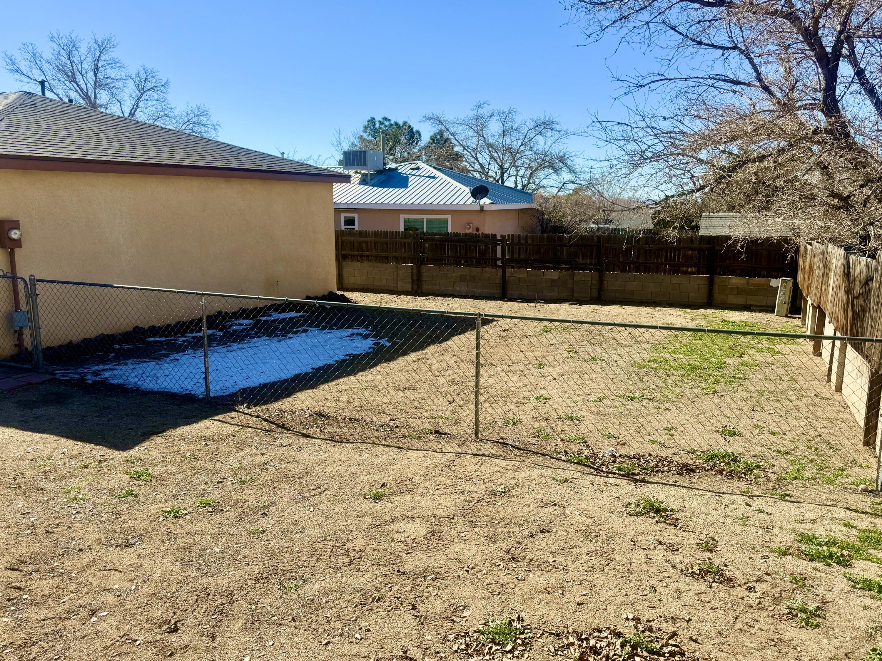 14221 Domingo Road NE