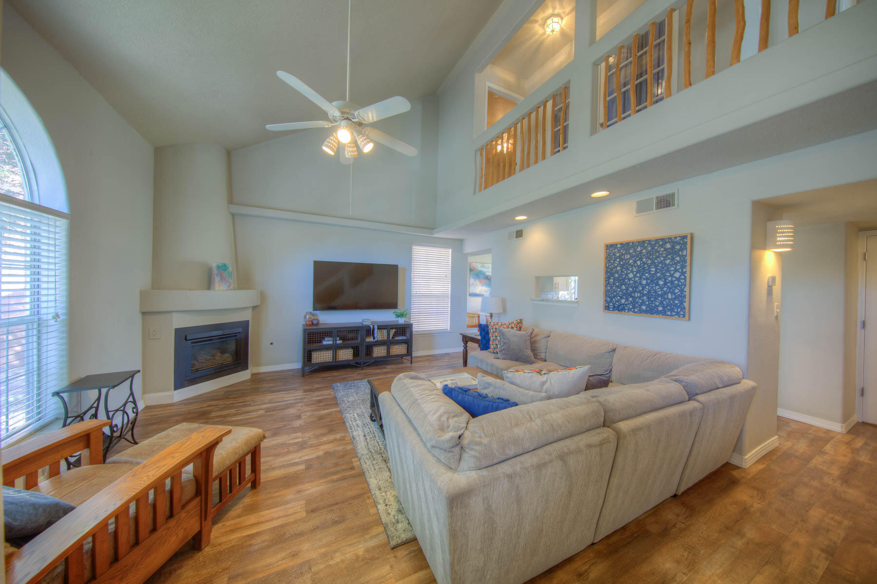 5732 Bartonwood Place NE