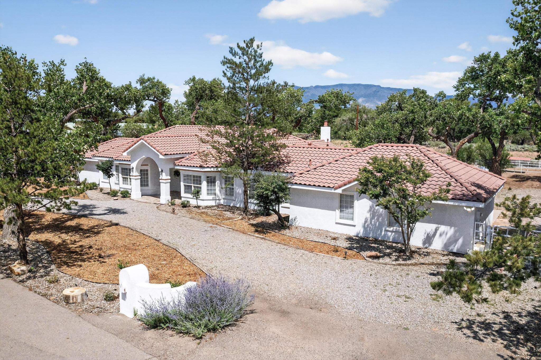 9514 Kandace Drive NW