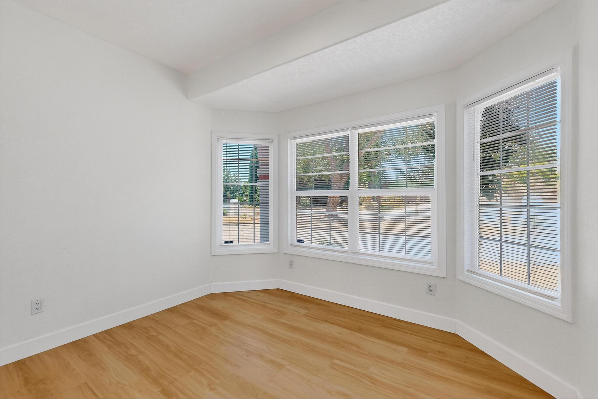 9514 Kandace Drive NW