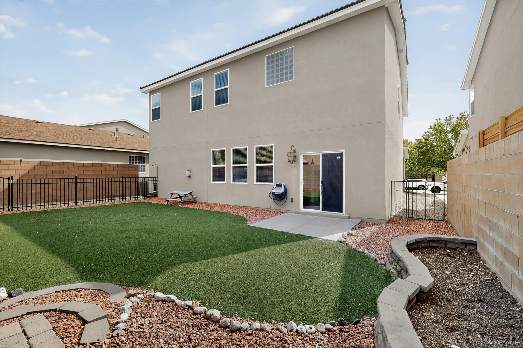 2235 Montevine Court SE
