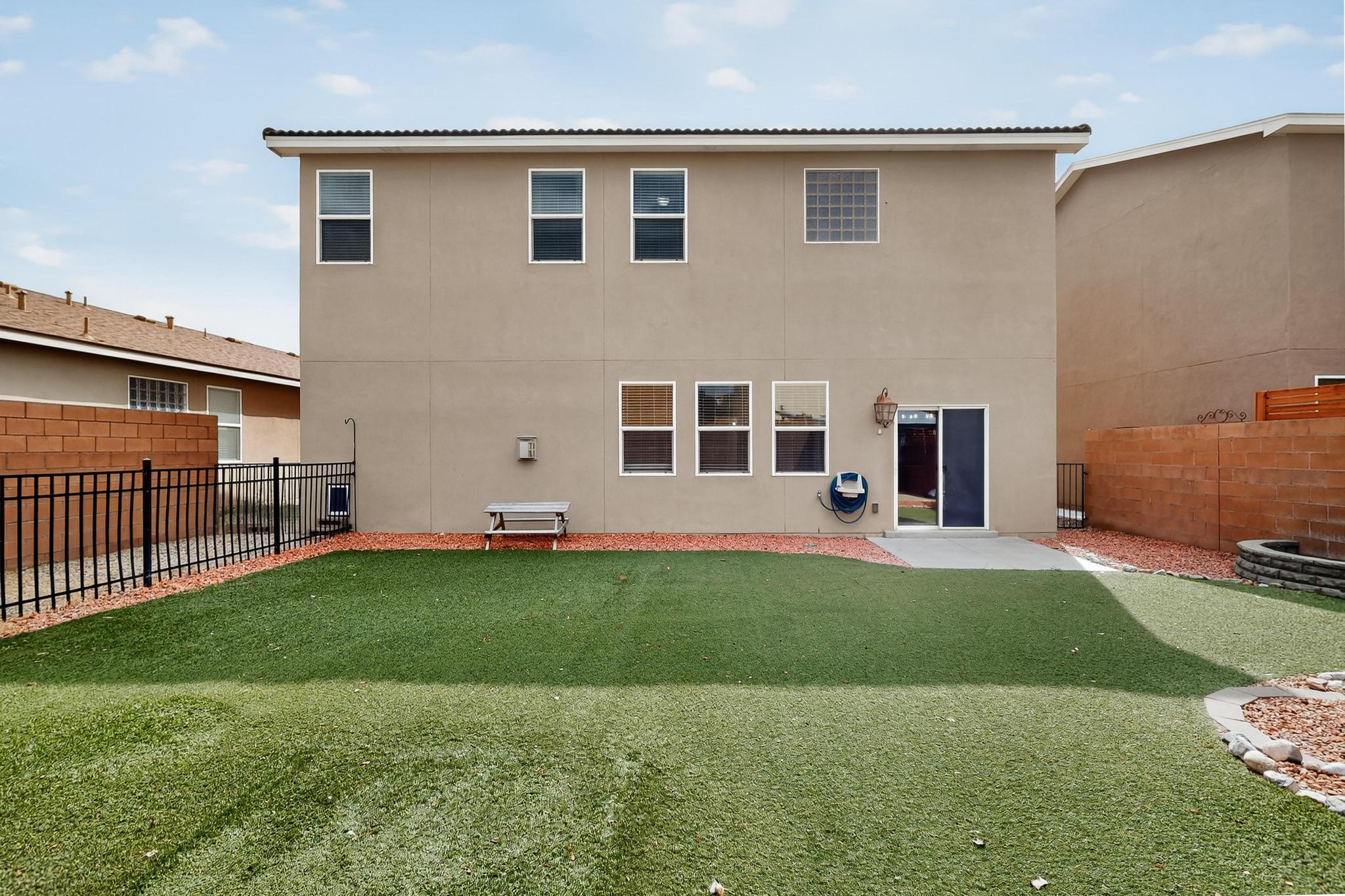 2235 Montevine Court SE