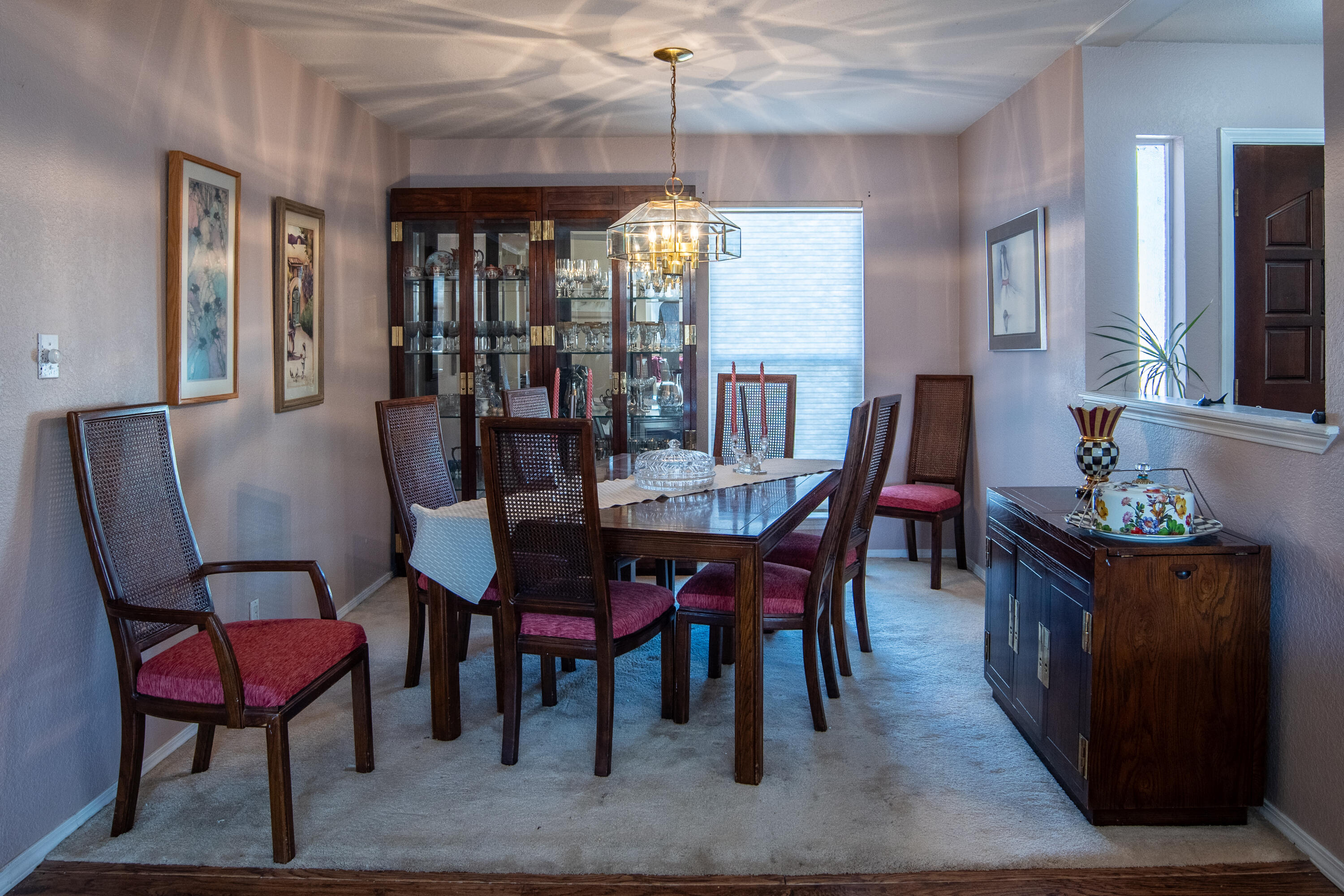 6436 Colleen Avenue NE