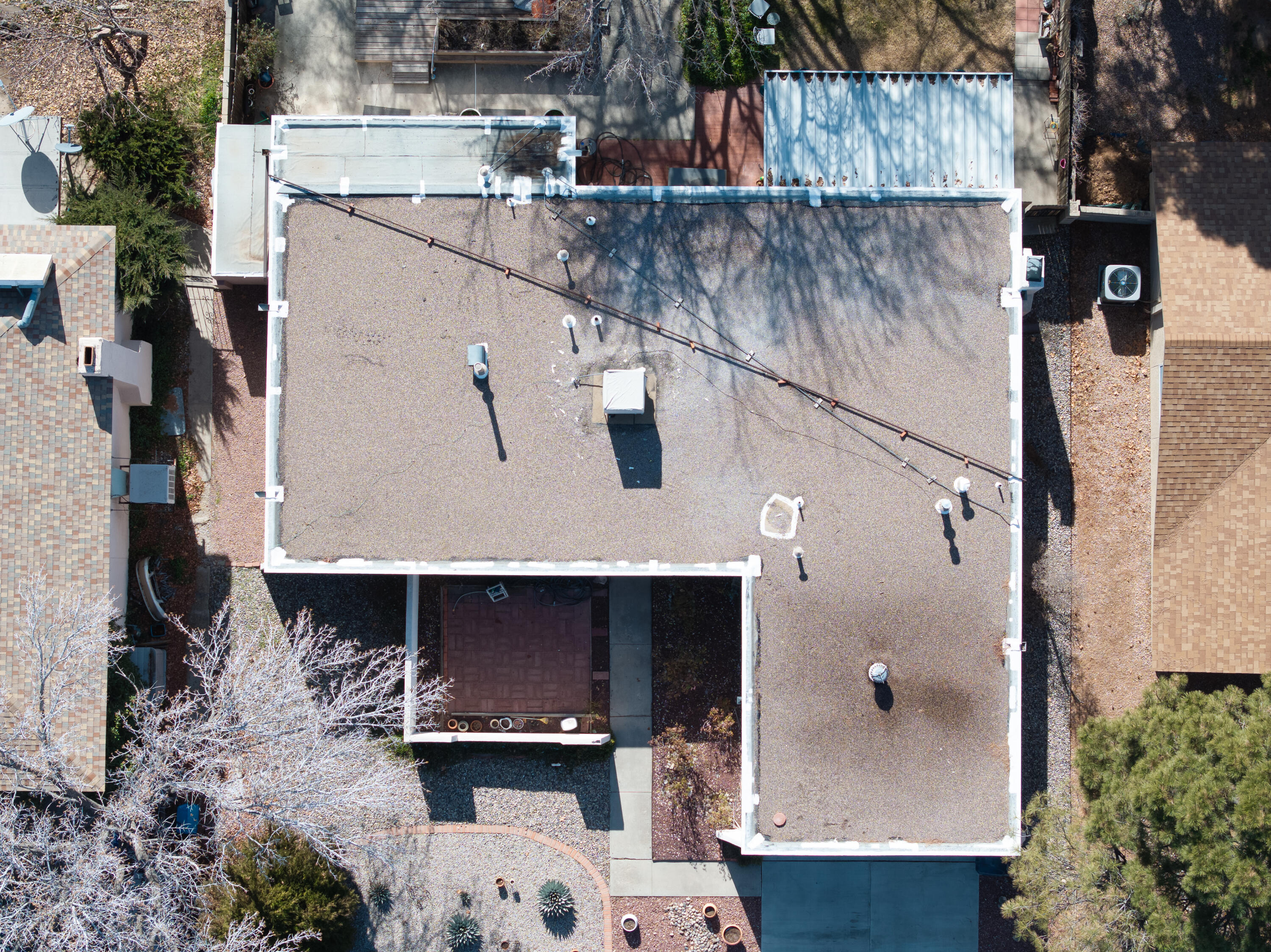 6436 Colleen Avenue NE