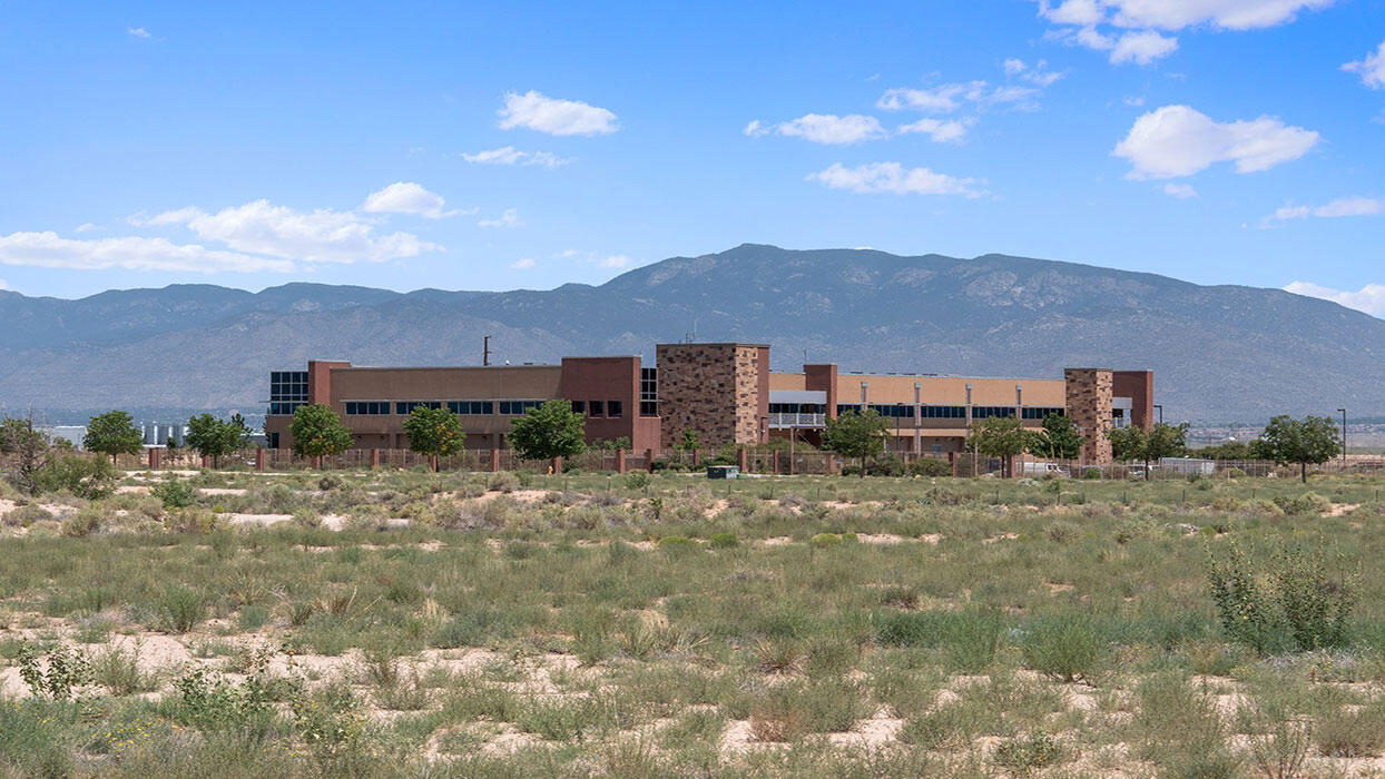 6124 Chicago Drive SE