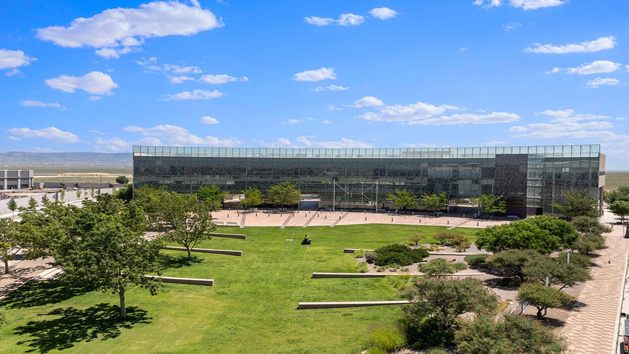 6124 Chicago Drive SE