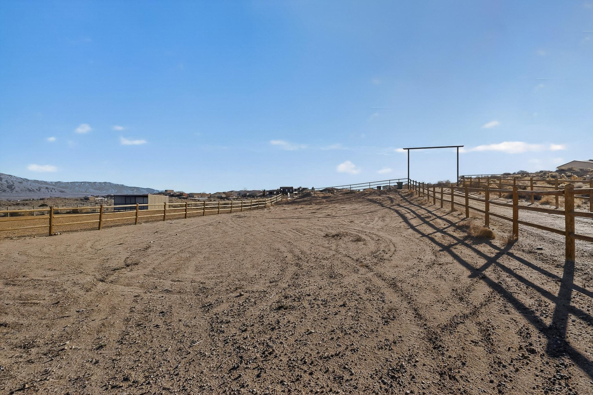 5719 Sarasota Road NE