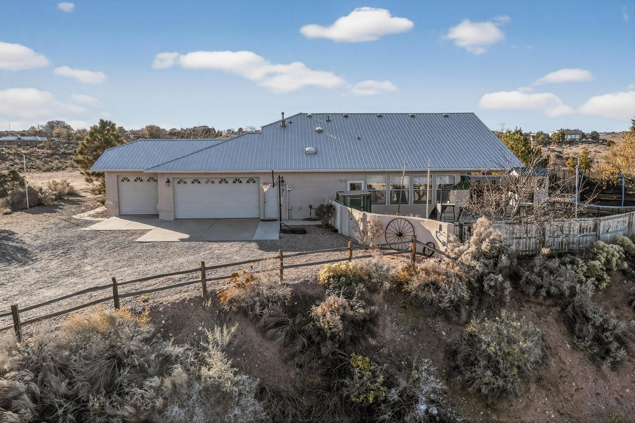 5719 Sarasota Road NE